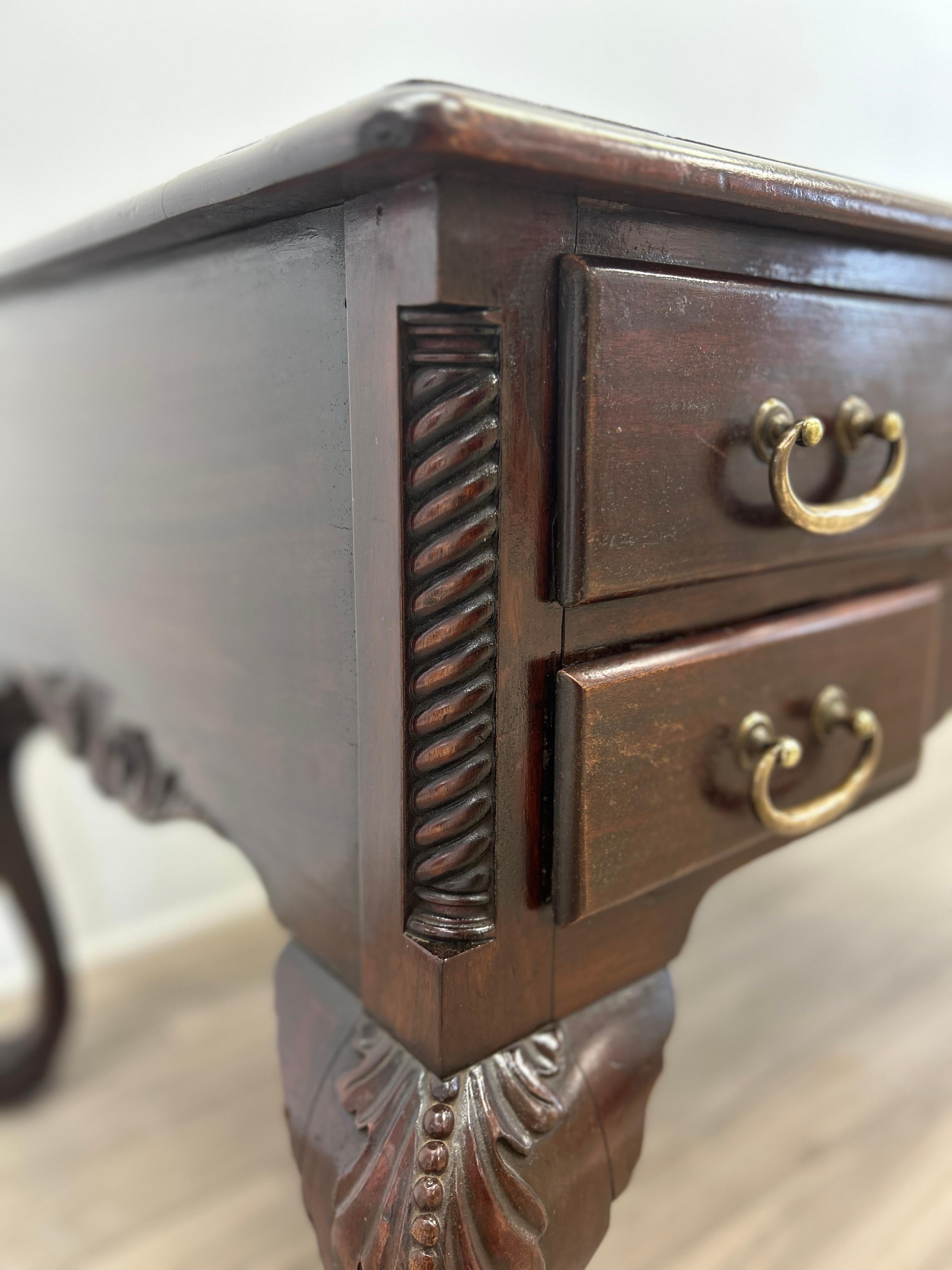 19th Century American Chippendale Writing Desk  For Sale 2