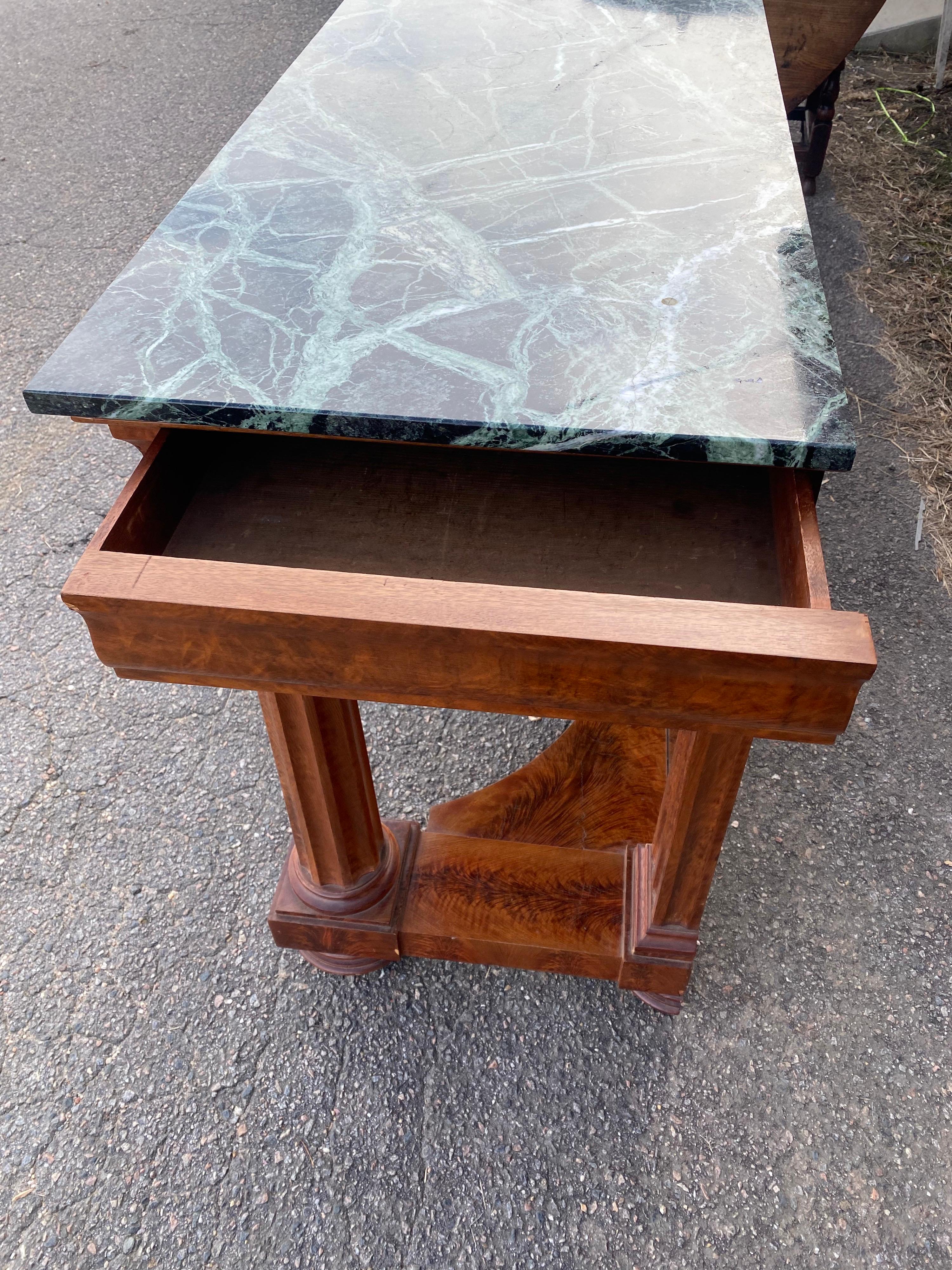 19th Century American Classical Figured Mahogany Marble Top Console For Sale 6