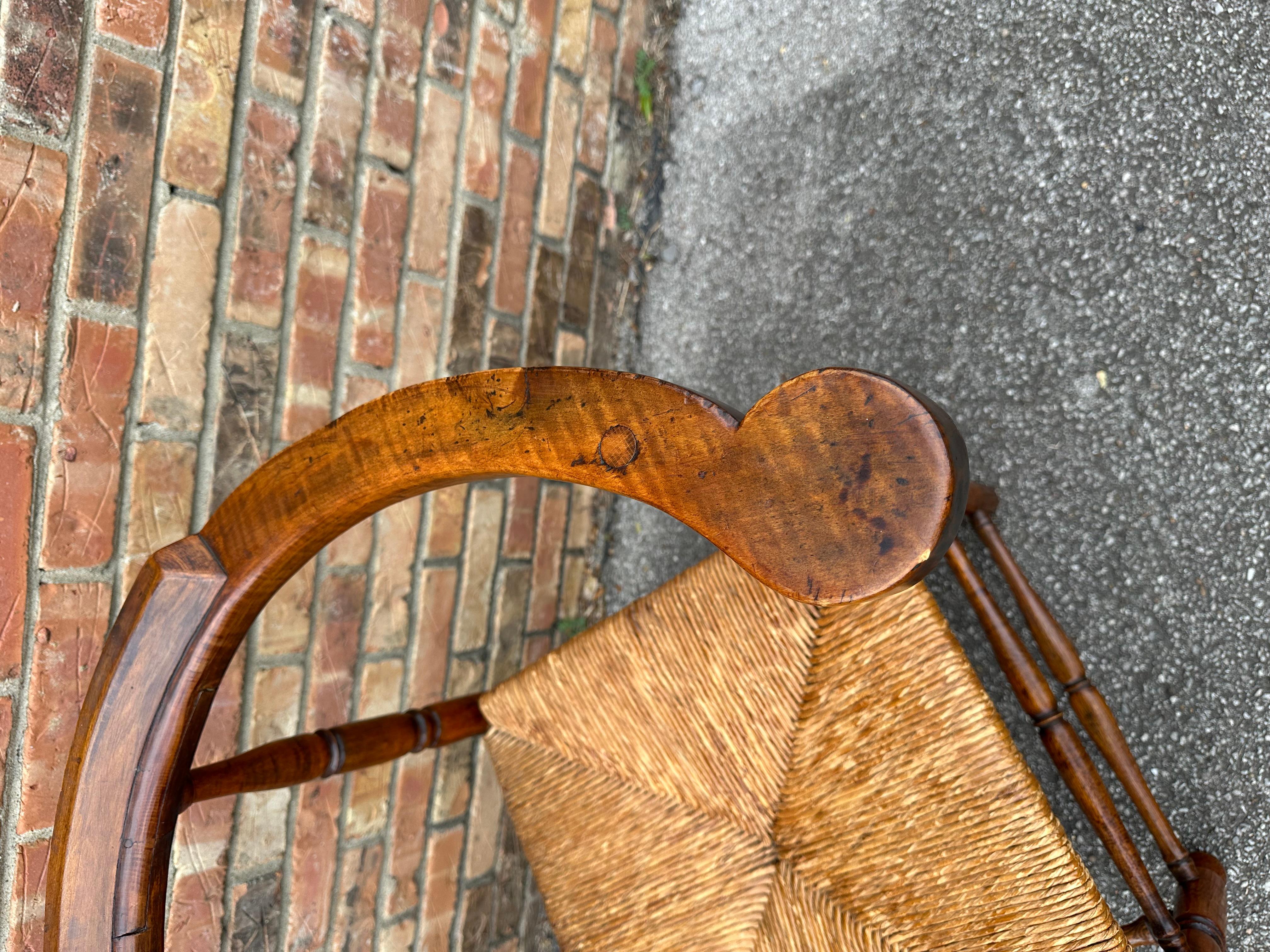 Early 20th Century 19th Century American Corner Chair For Sale