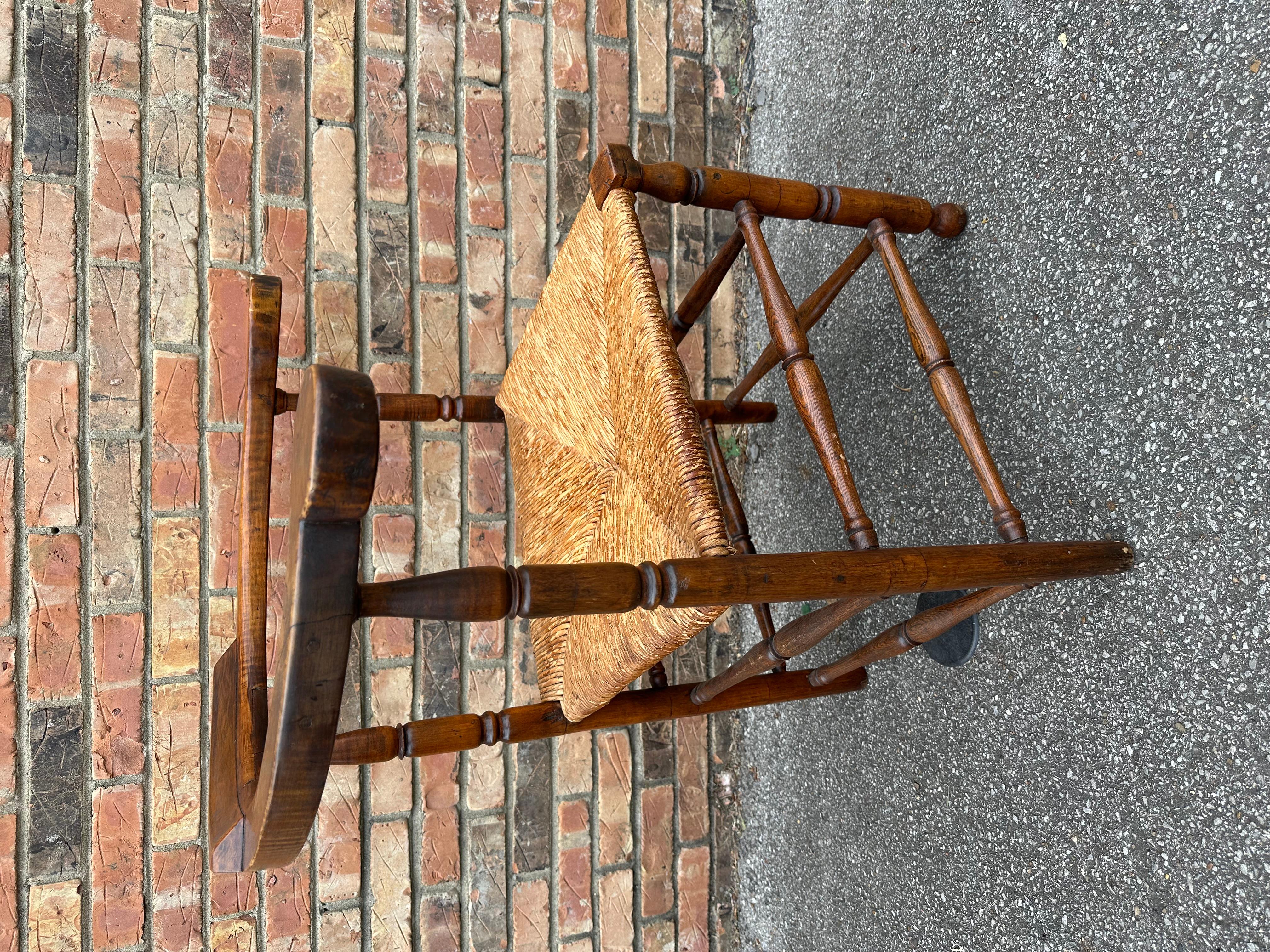 19th Century American Corner Chair For Sale 1