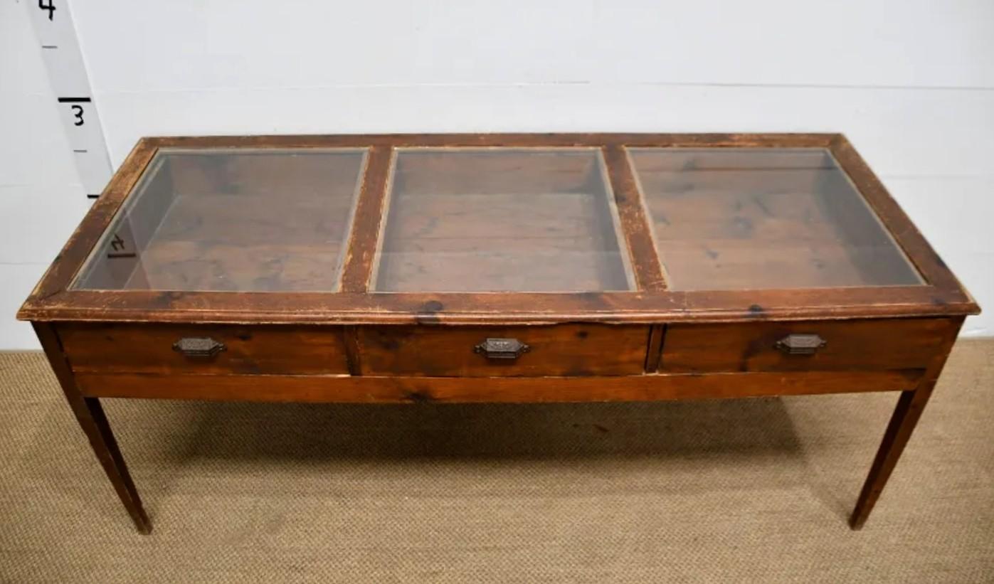 19th Century American Country Haberdashery Display Showcase Table 6