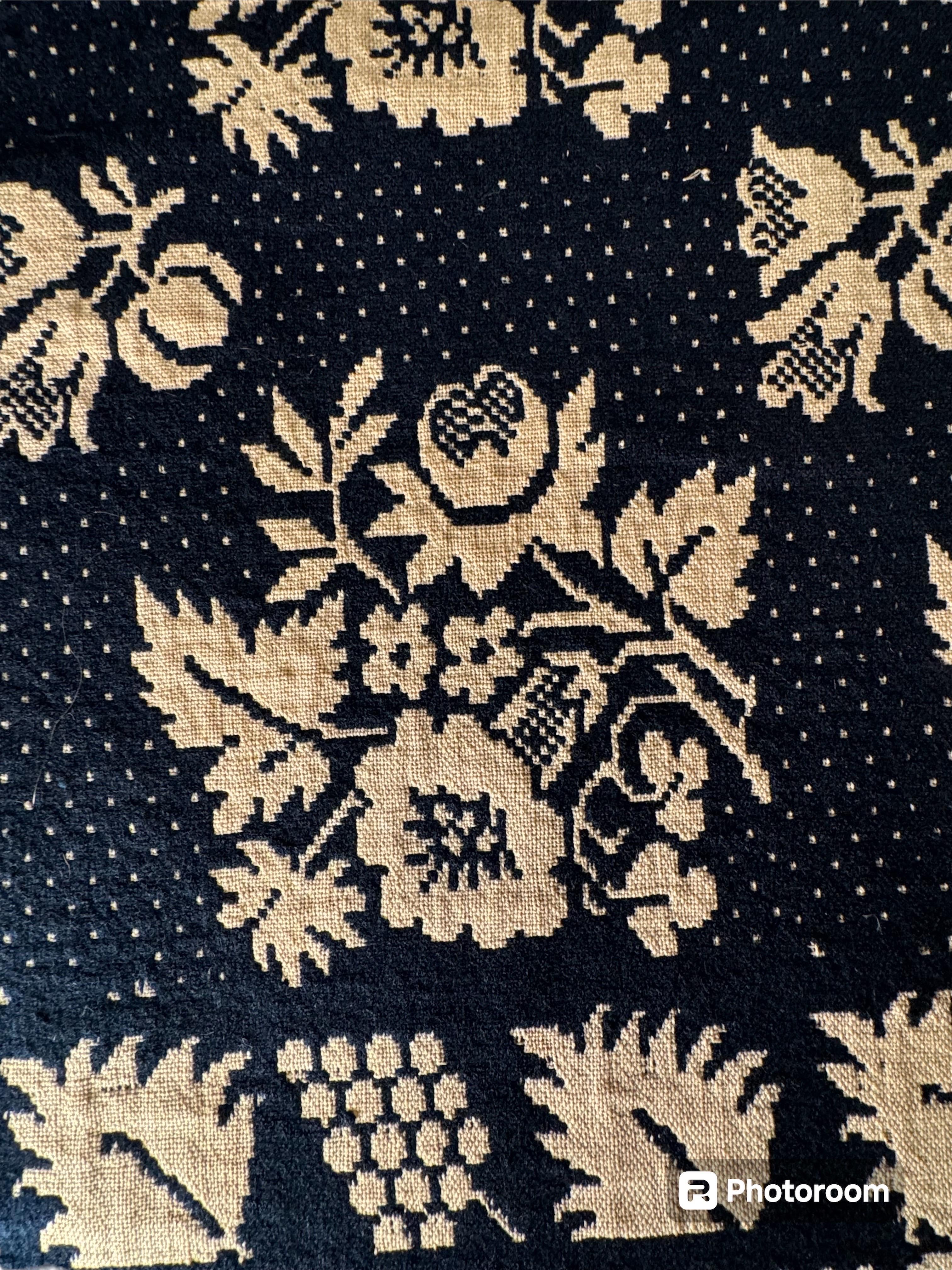 19th Century American Coverlet 9
