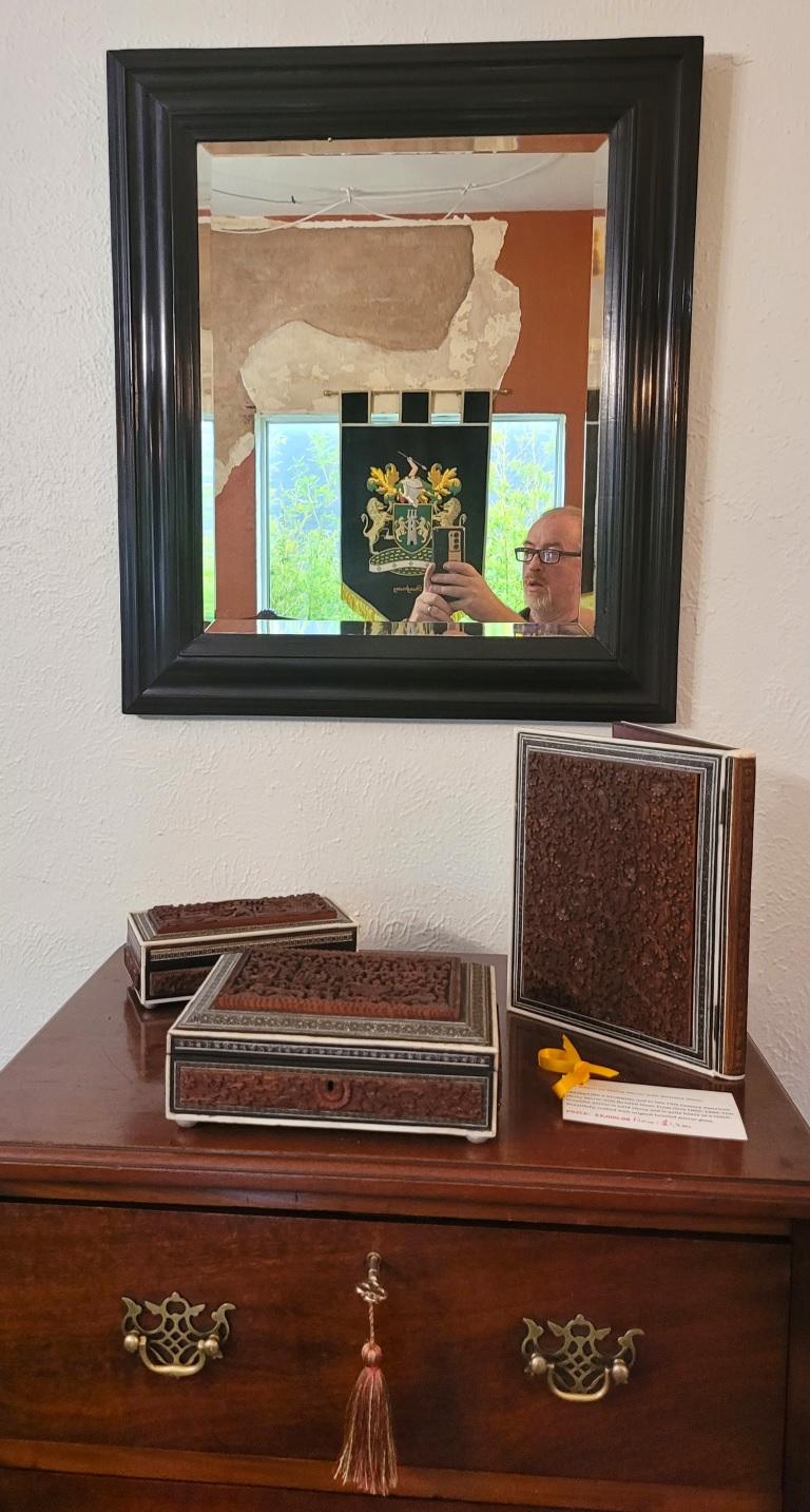 19th Century American Ebony Mirror with Bevelled Glass For Sale 9