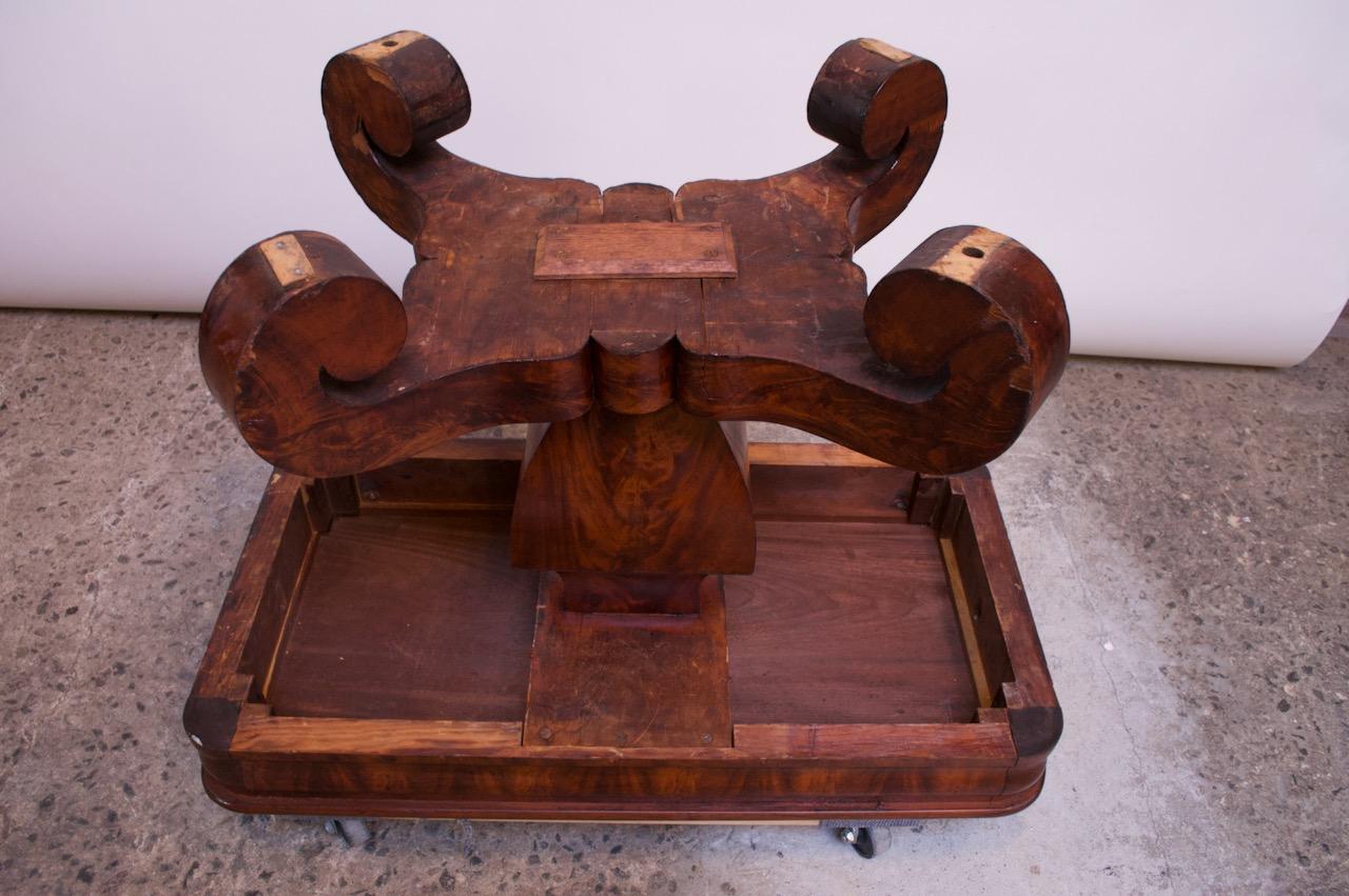 19th Century American Empire Mahogany Burl Parlor Table For Sale 6