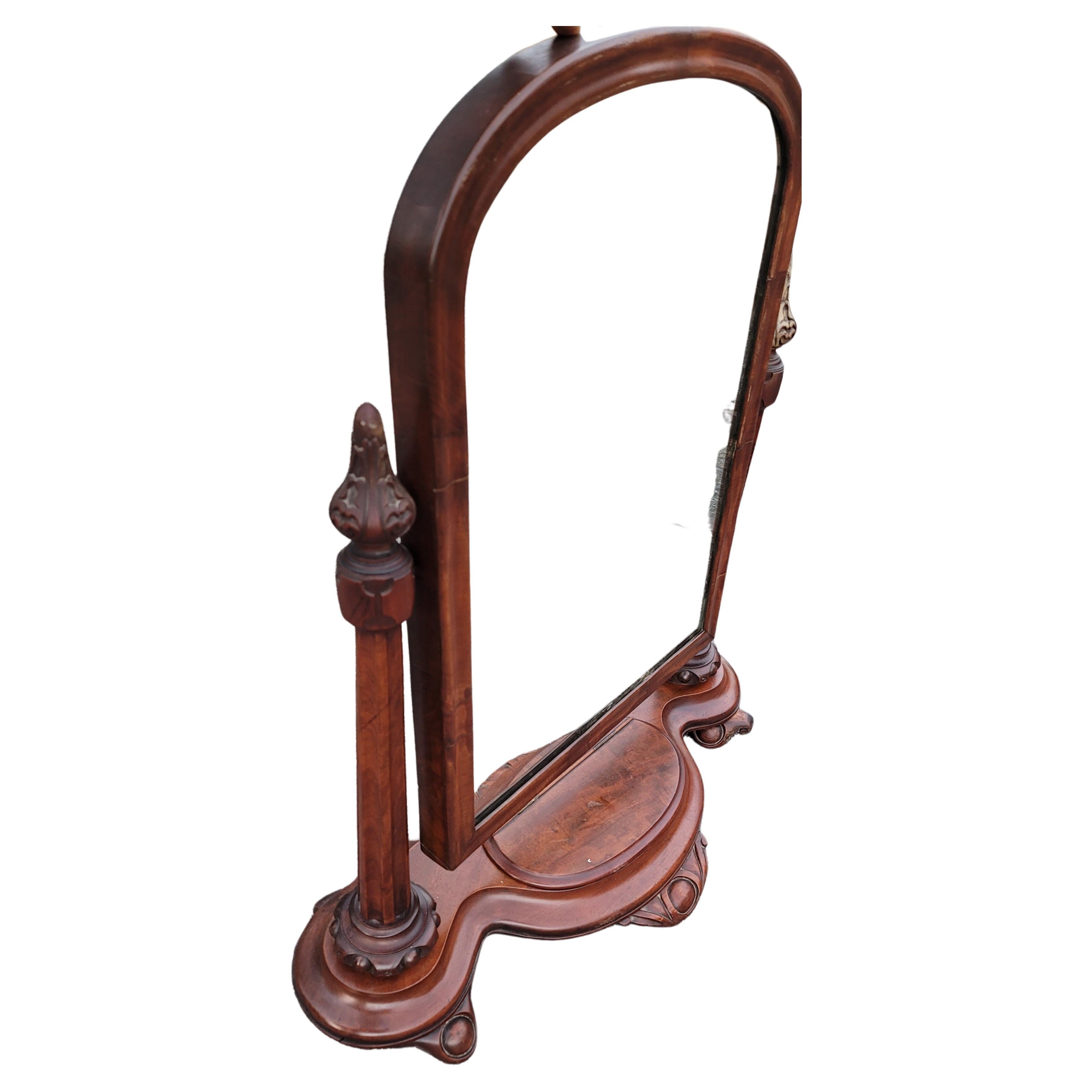 Woodwork 19th Century American Empire Mahogany Gentleman's Shaving or Dressing Mirror For Sale