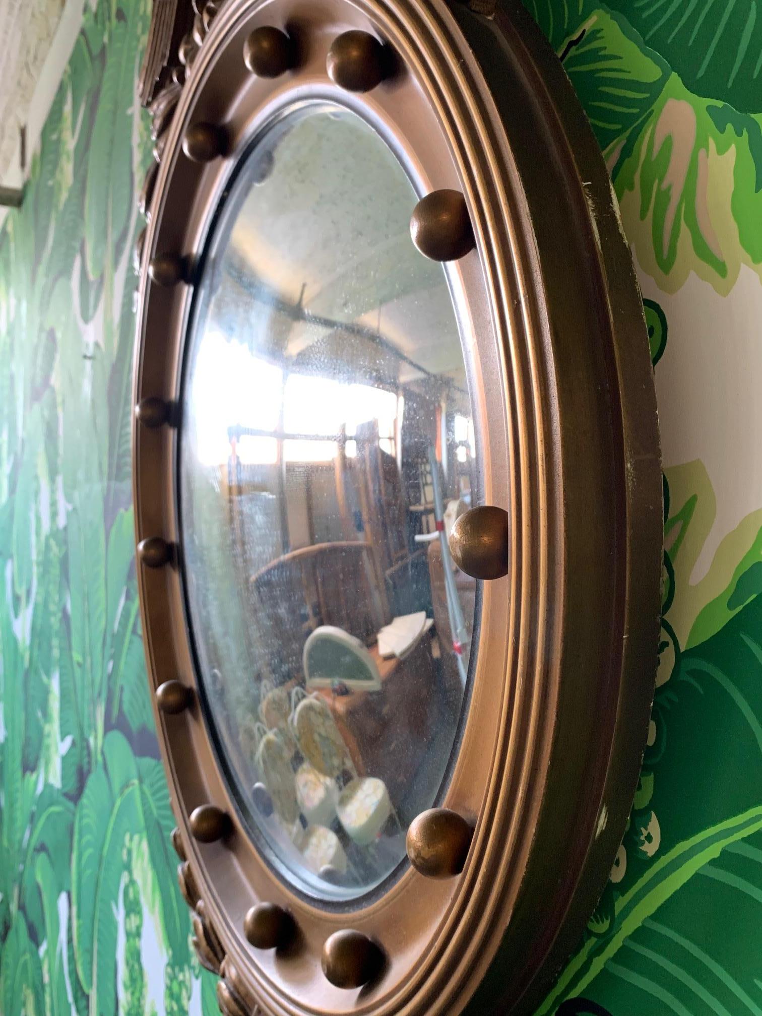 19th Century American Federal Giltwood Eagle Convex Mirror In Good Condition In Jacksonville, FL