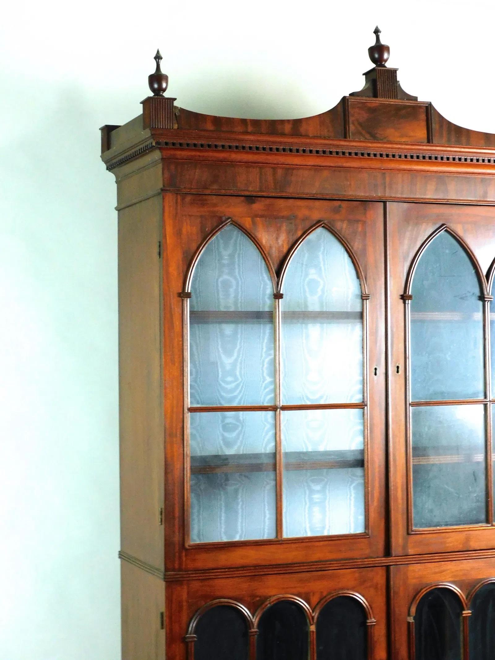 Mahogany 19th Century American Federal Secretary, Seymour School, Boston For Sale
