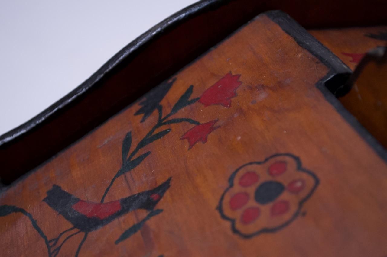 19th Century American Folk Art Hand Painted Poplar Sewing / Decorative Box 9