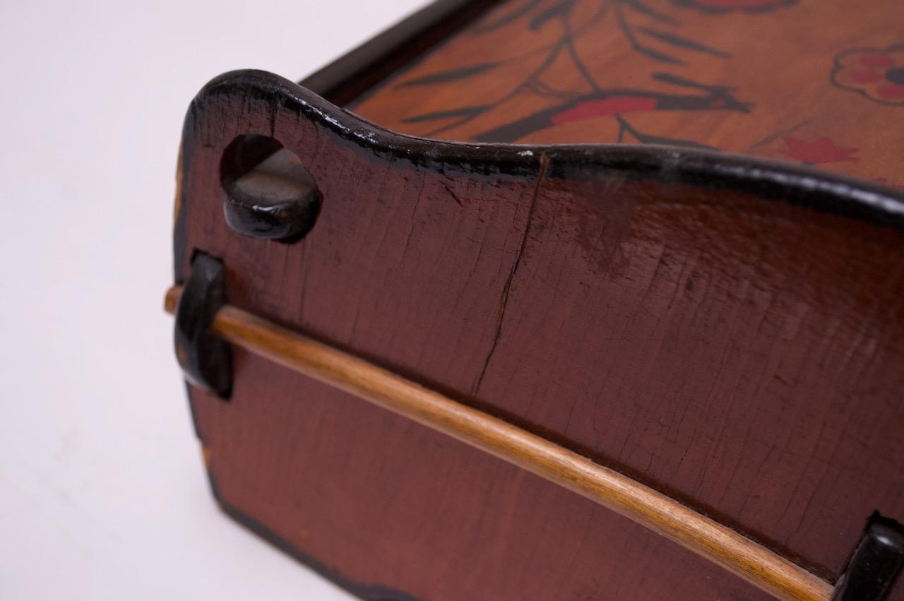 19th Century American Folk Art Hand Painted Poplar Sewing / Decorative Box 16