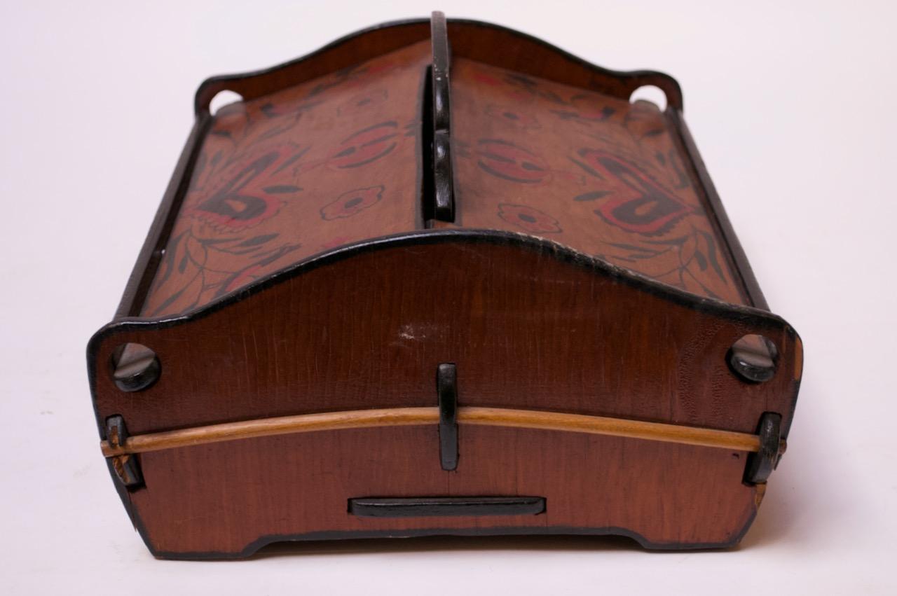 19th Century American Folk Art Hand Painted Poplar Sewing / Decorative Box 2