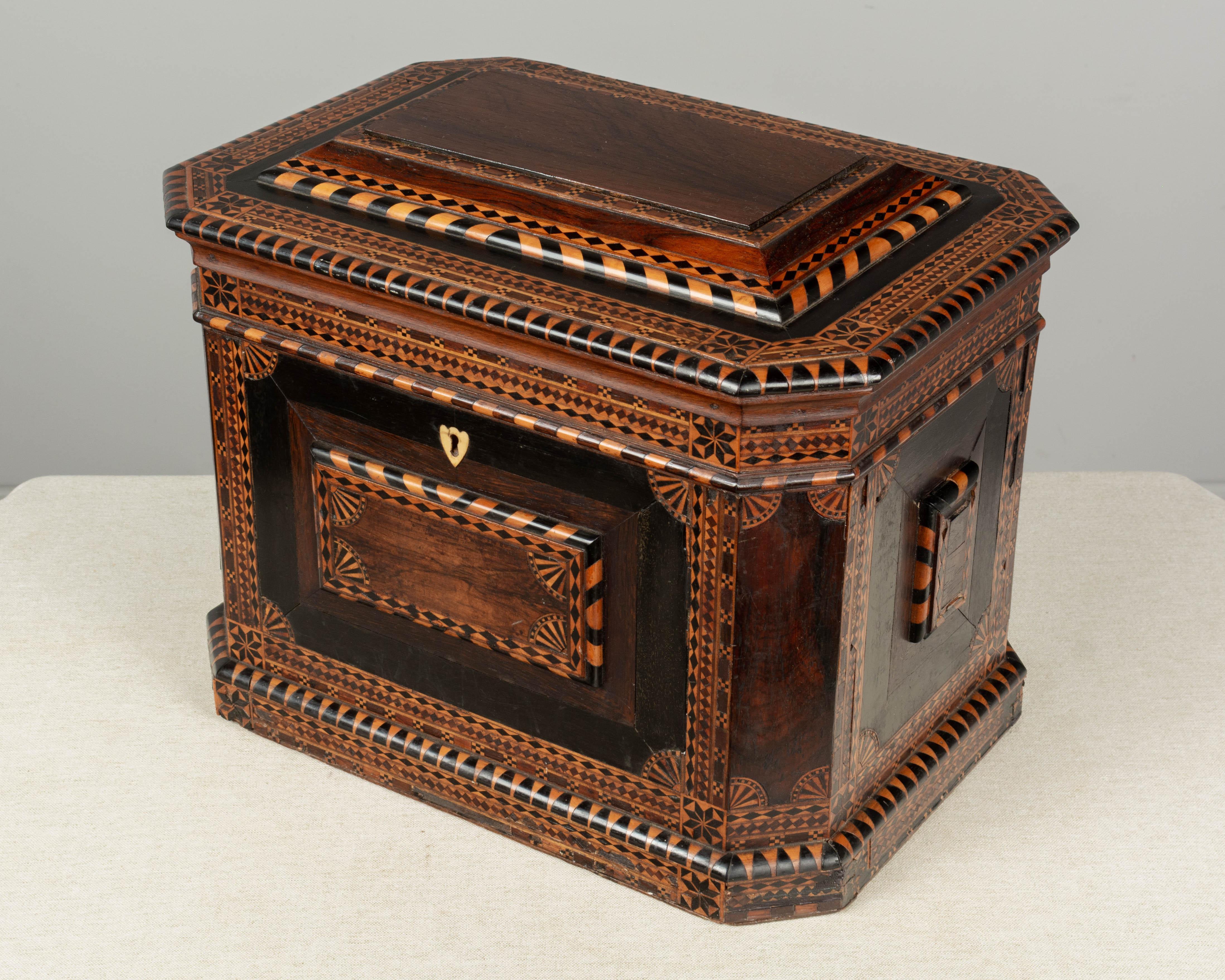 19th Century American Folk Art Marquetry Box In Good Condition In Winter Park, FL