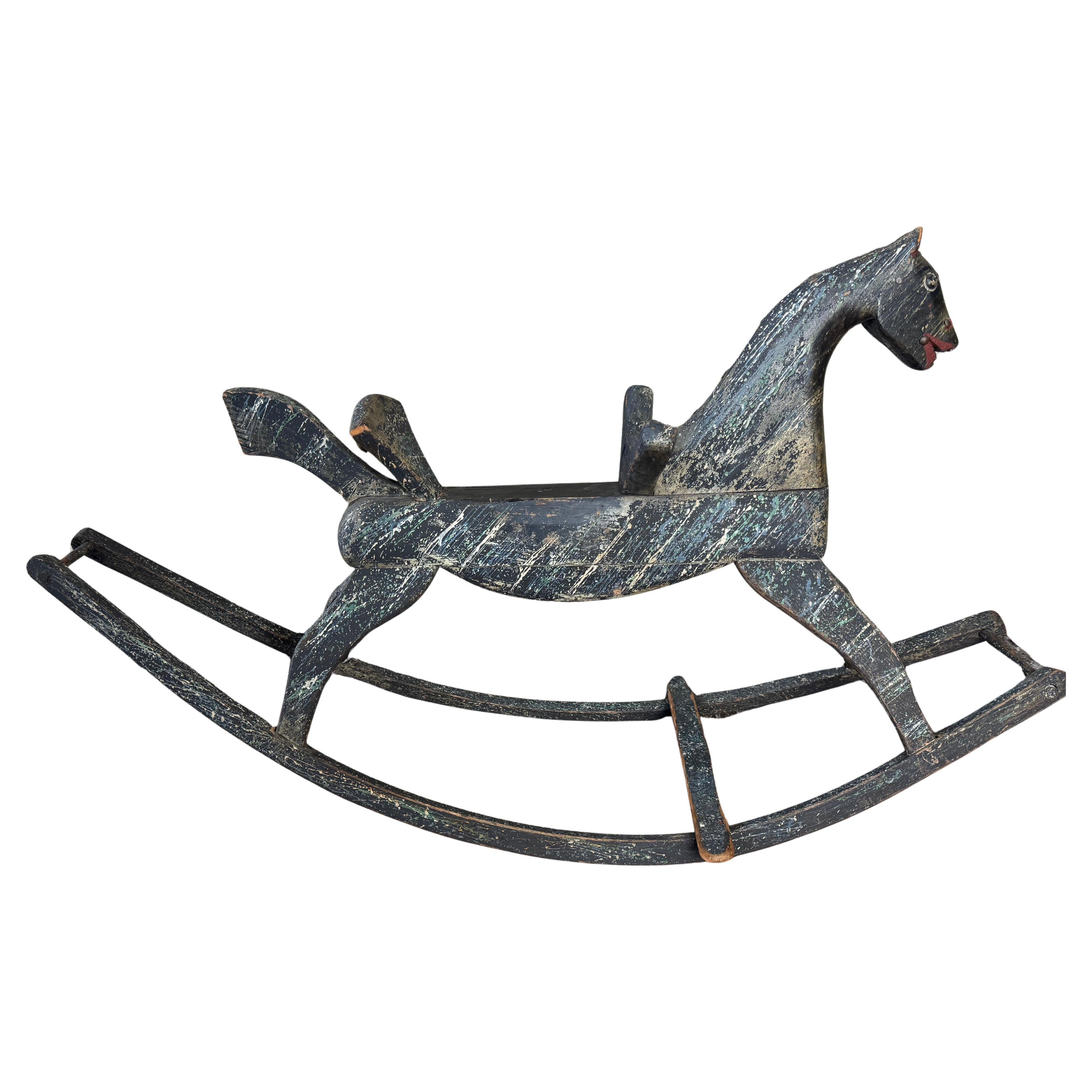 Cheval à bascule d'art populaire américain du 19e siècle en vente