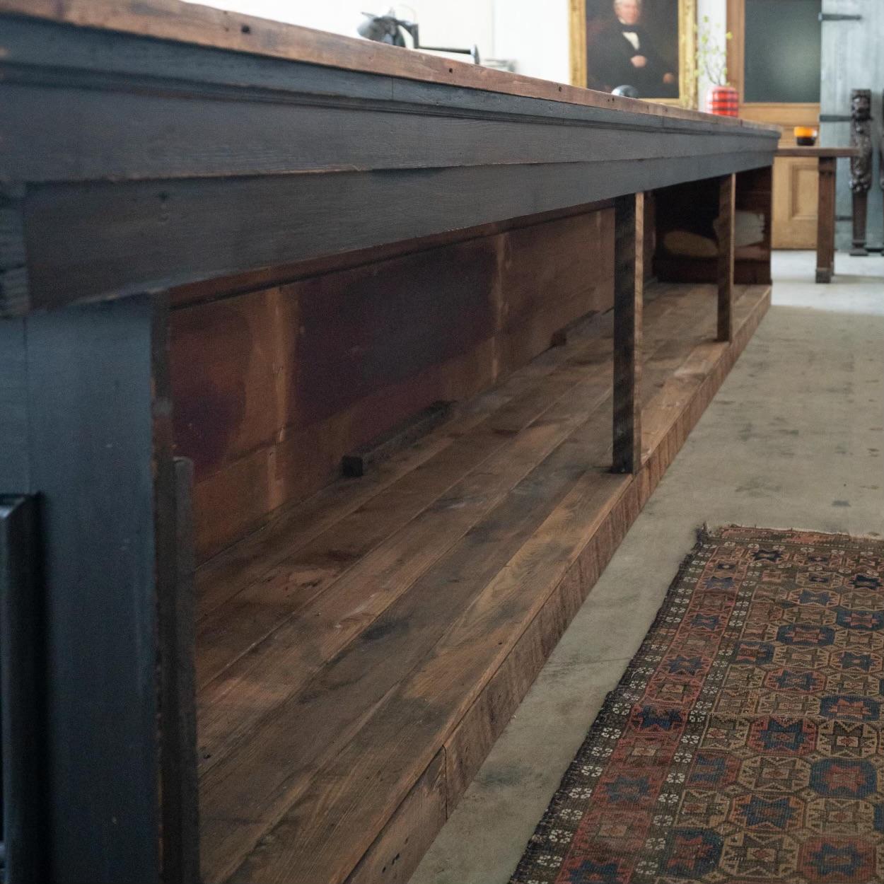 Country 19th Century American General Store Counter For Sale