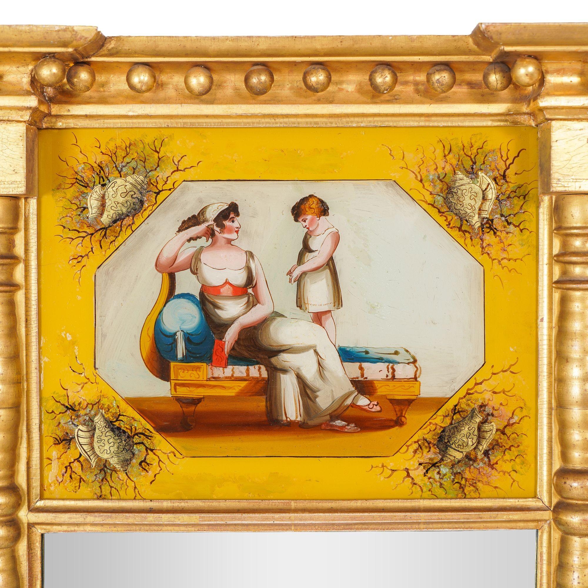 Américain Miroir de tabernacle américain doré avec églomisé, vers 1820 en vente