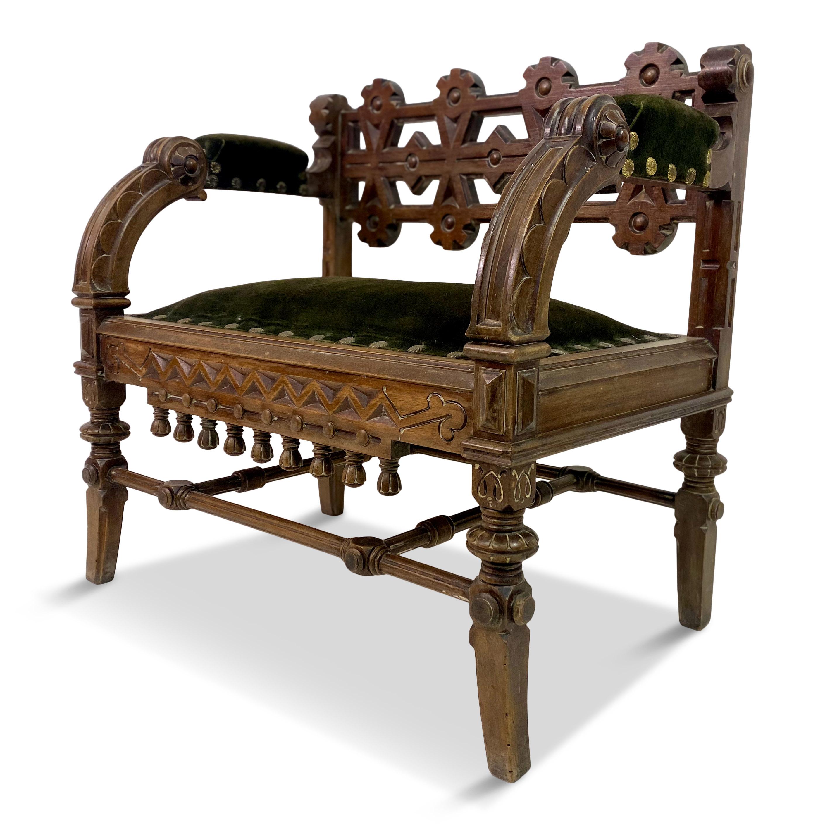 Gothic chair

American Aesthetic Movement

Walnut

Original velvet upholstery

19th Century America

46cm seat height.