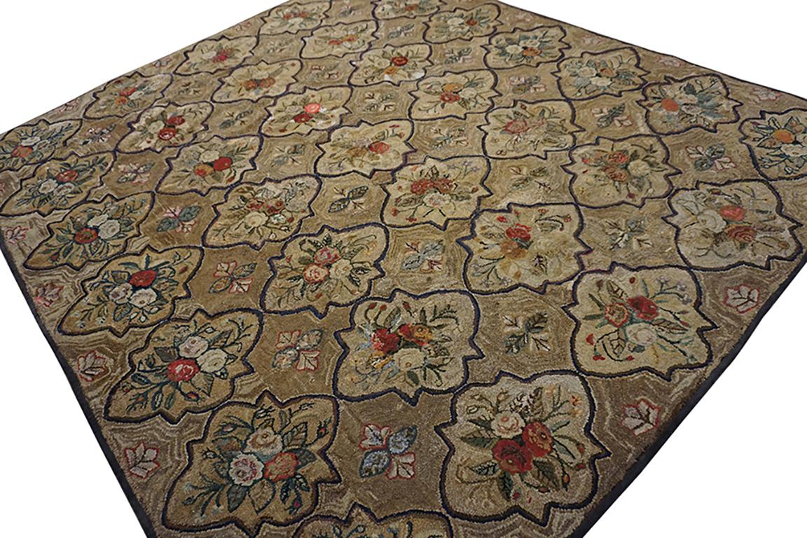 Wool 19th Century American Hooked Rug ( 8'1