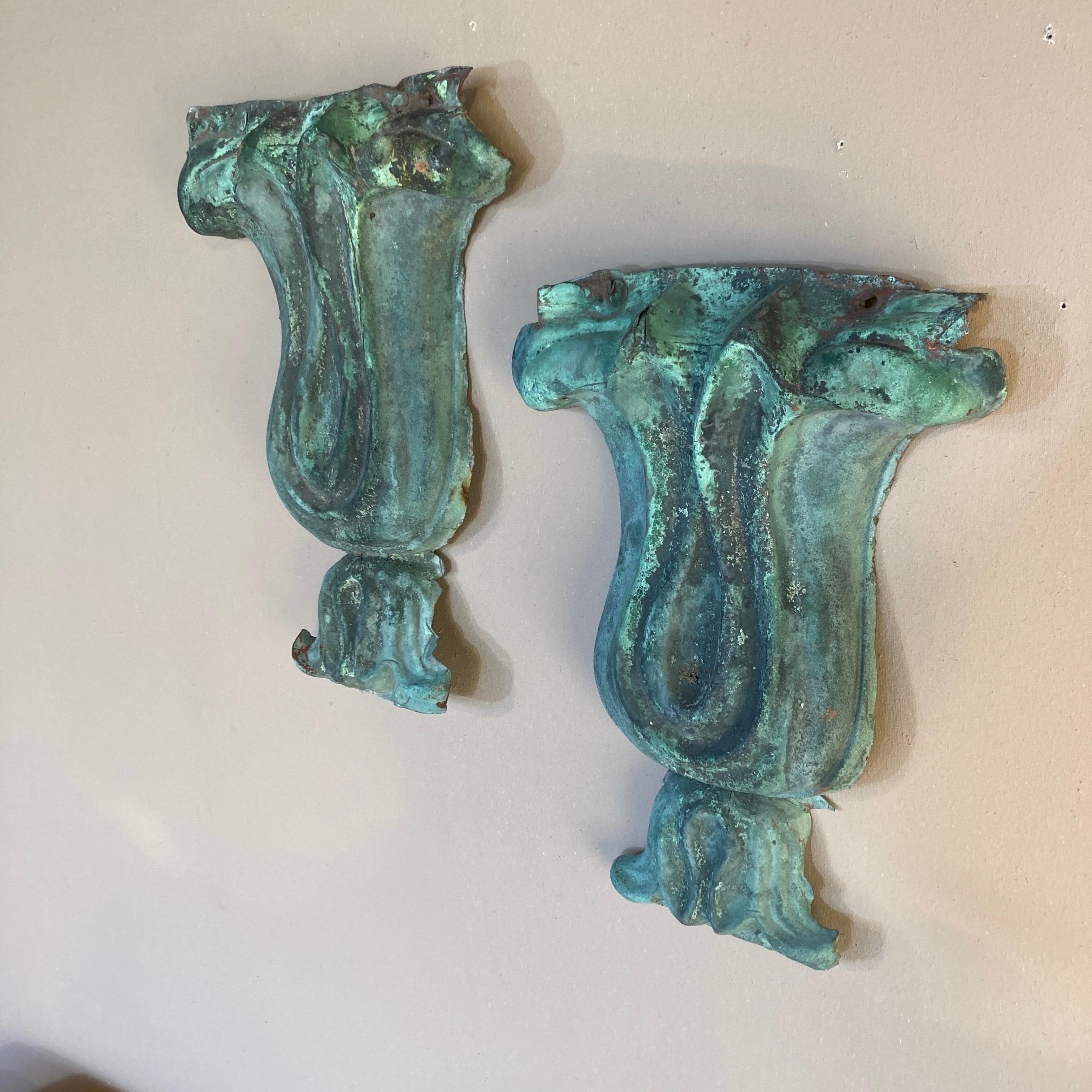 19th Century American Molded Verdigris Copper Urn Architectural Ornaments Pair In Excellent Condition For Sale In Lambertville, NJ
