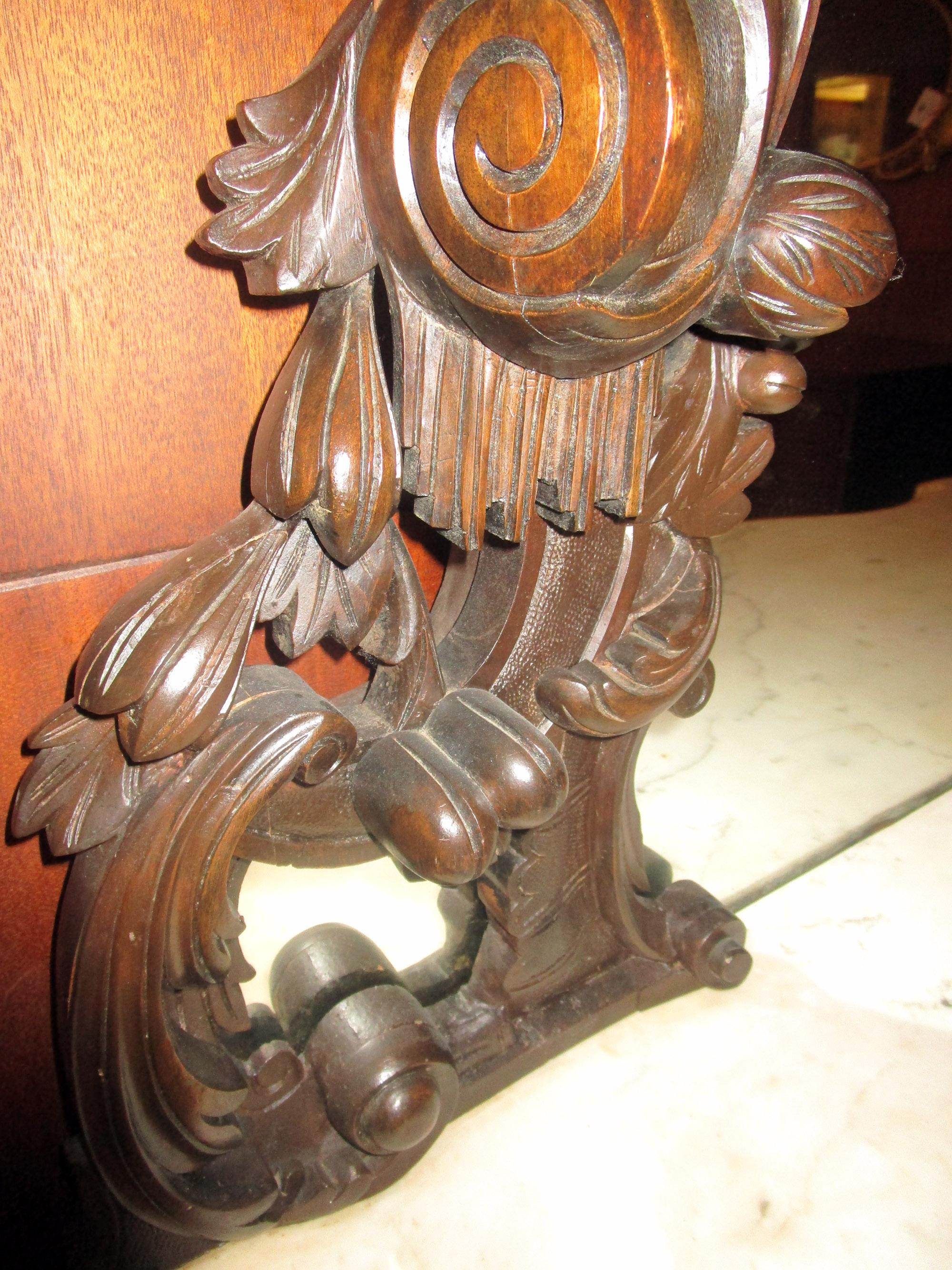 19th century American Monumental Mirrored Mahogany Sideboard with Carved Eagle For Sale 4