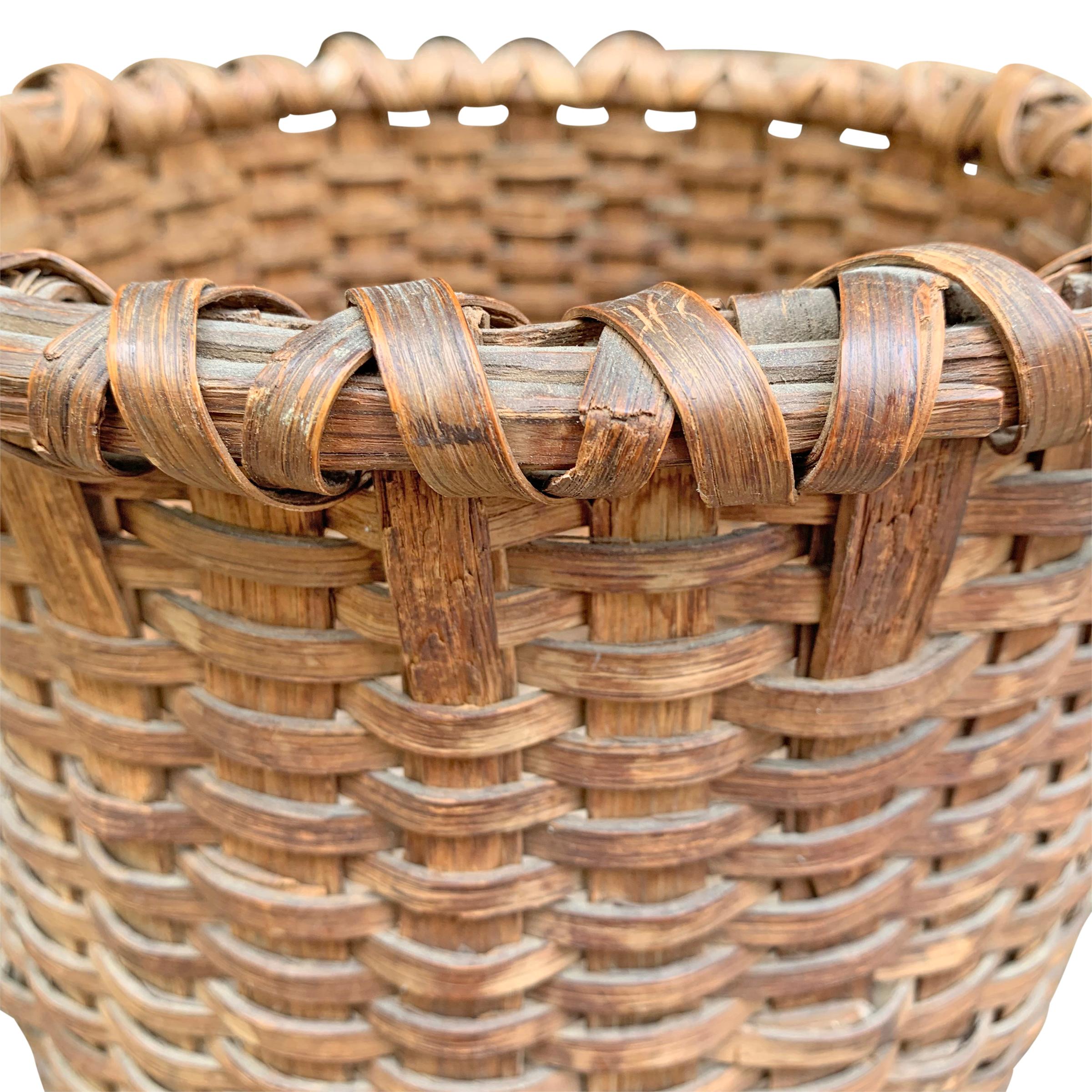 Shaker 19th Century American Oak Splint Basket