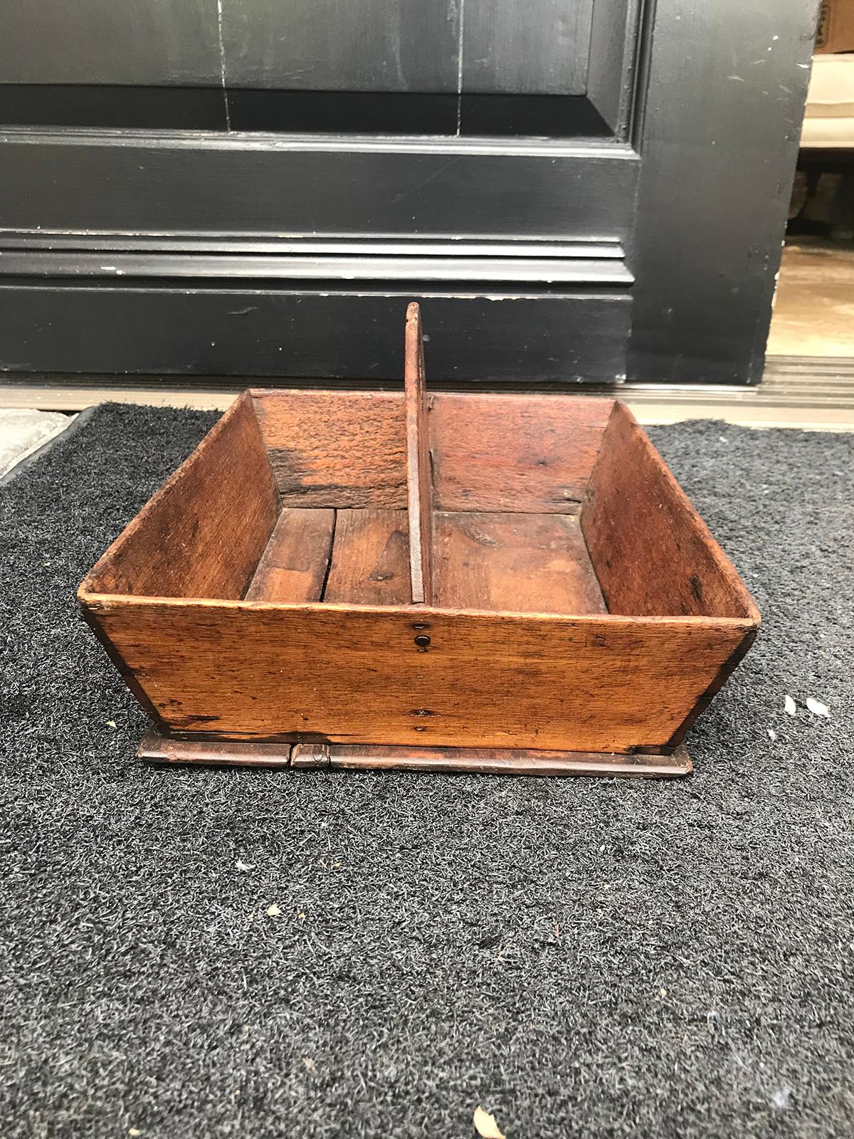 19th Century American Pennsylvania Walnut Cutlery Tray 2