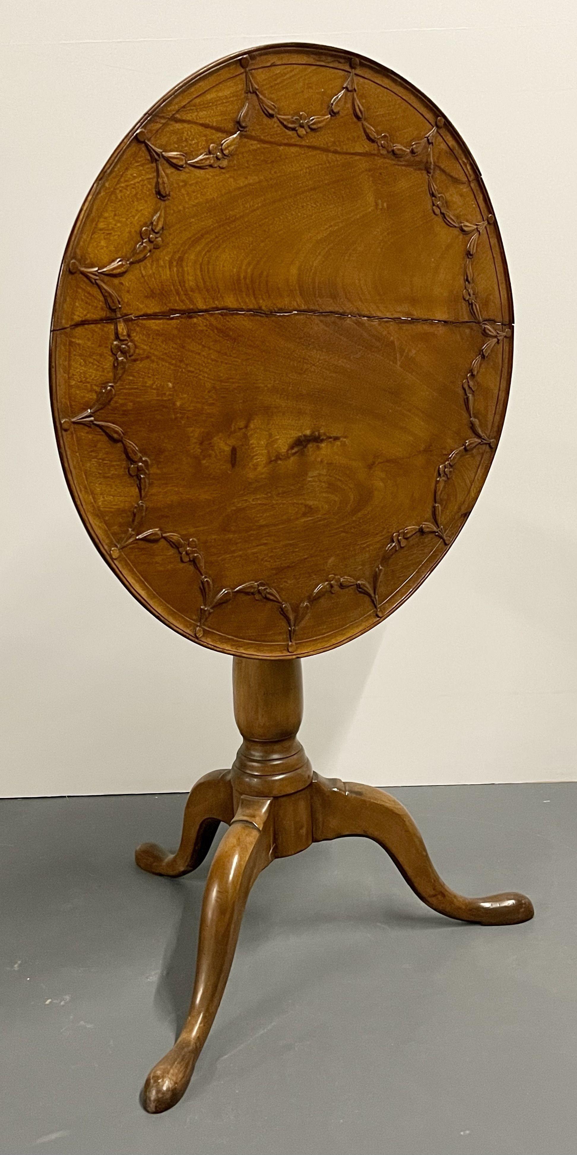 Queen Anne 19th Century American Pie Crust Table, Tilt Top, Solid Wood Carved For Sale