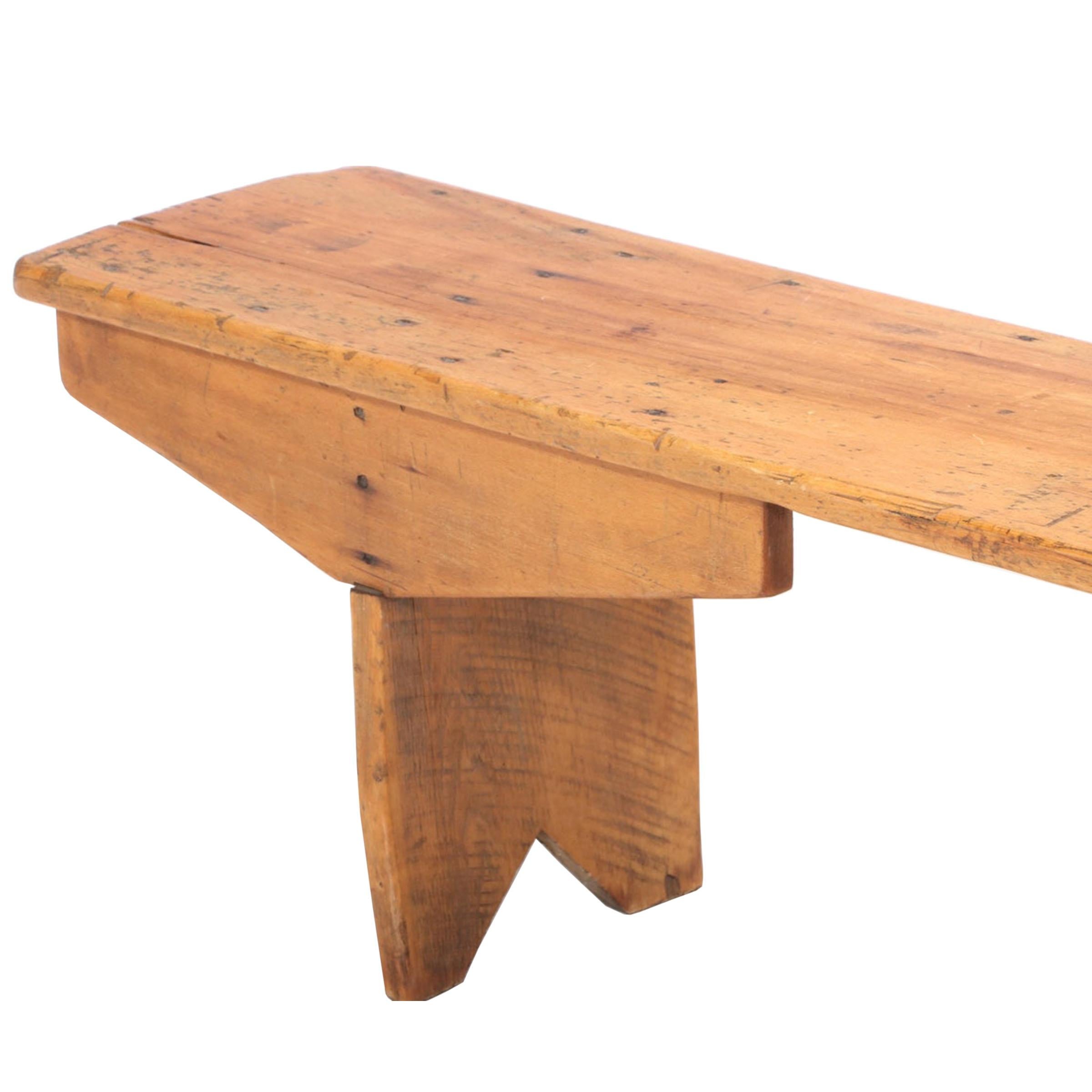 19th Century American Pine Bench For Sale 2