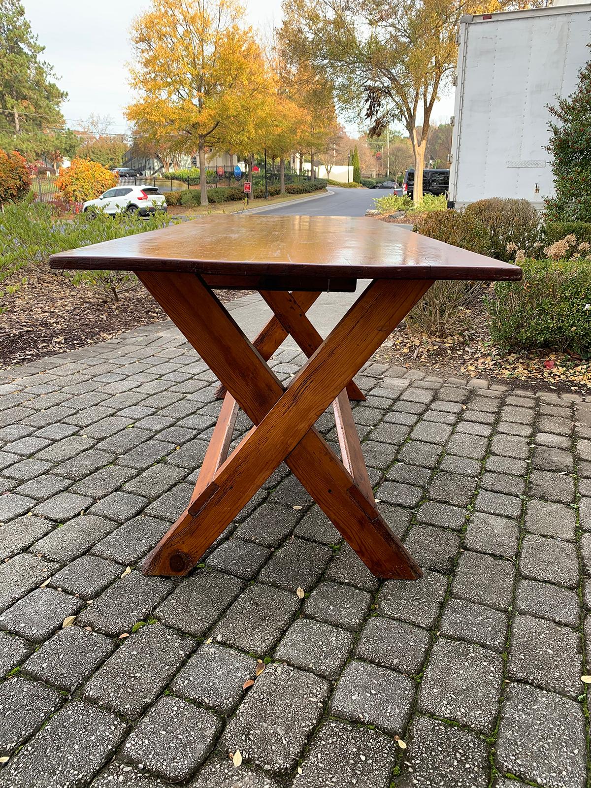 19th Century American Pine Sawbuck Dining Table or Console with Drawer For Sale 2