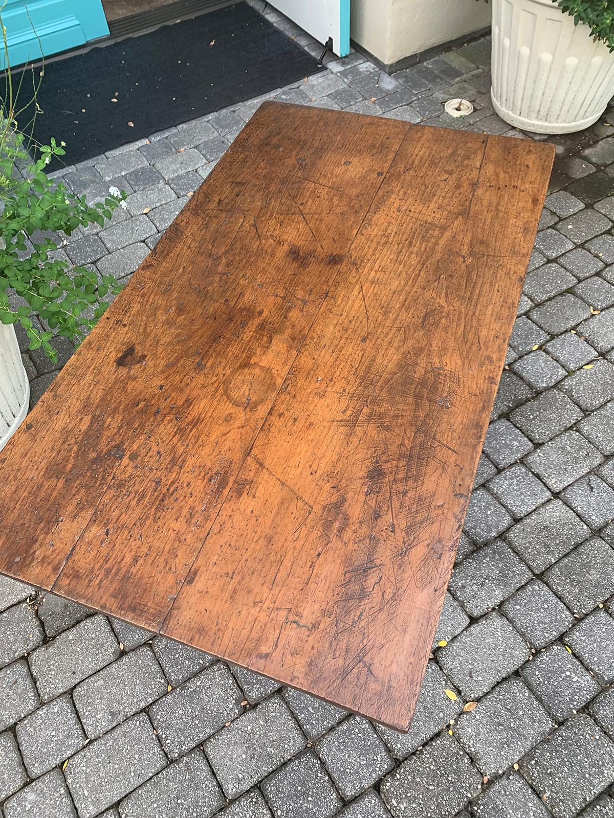 19th Century American Pine Sawbuck X-Table 2