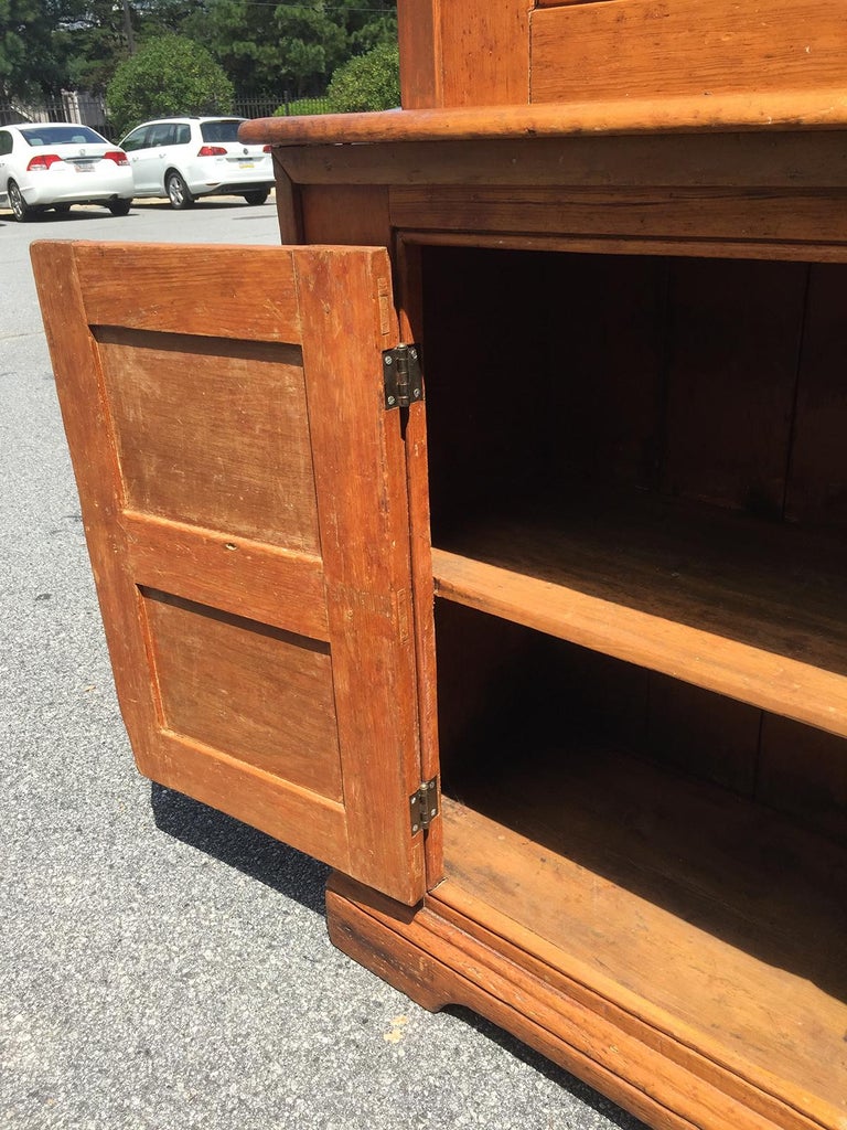19th Century American Primitive Pine For Sale at 1stDibs