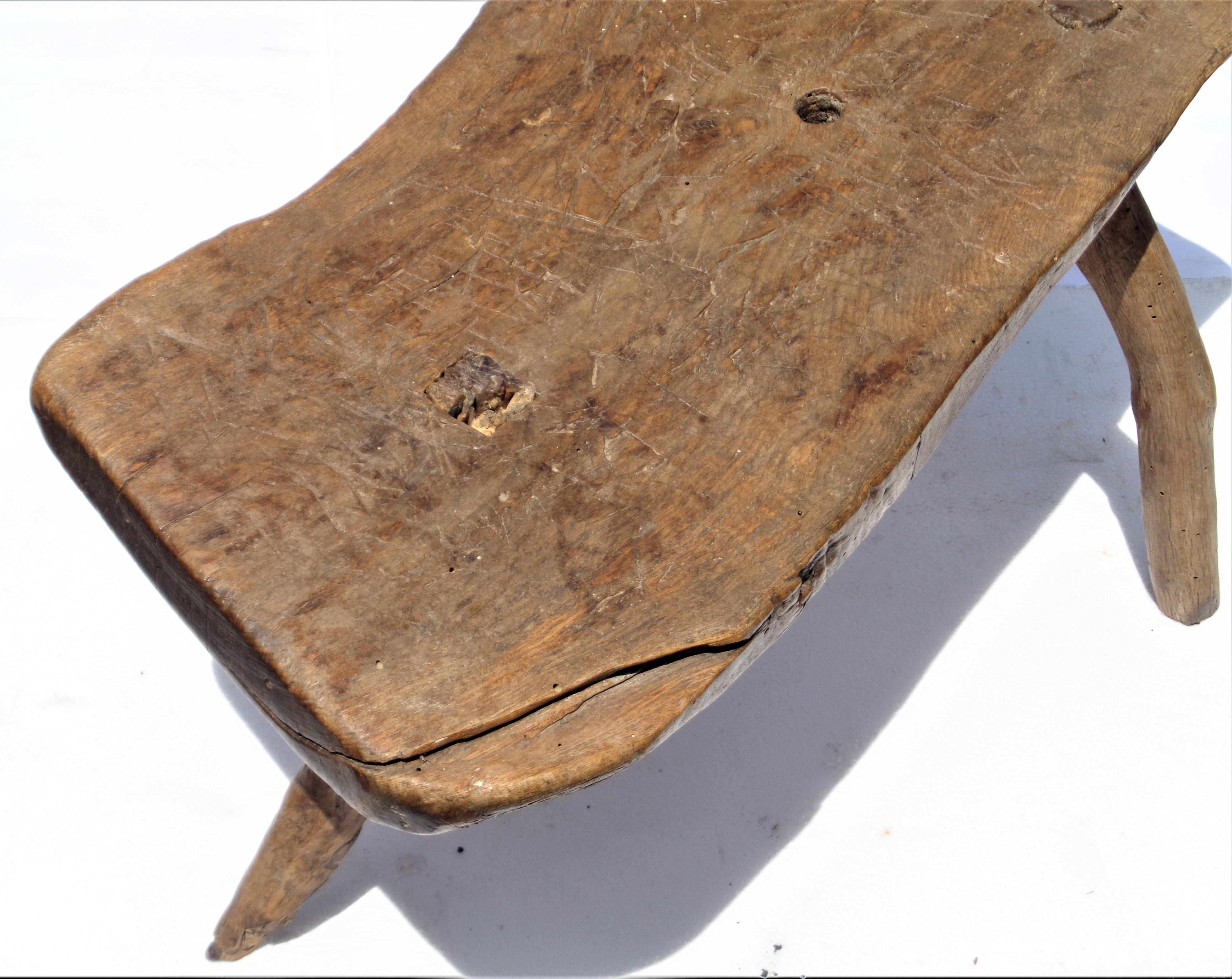 19th Century American Primitive Slab Wood Stool In Distressed Condition In Rochester, NY