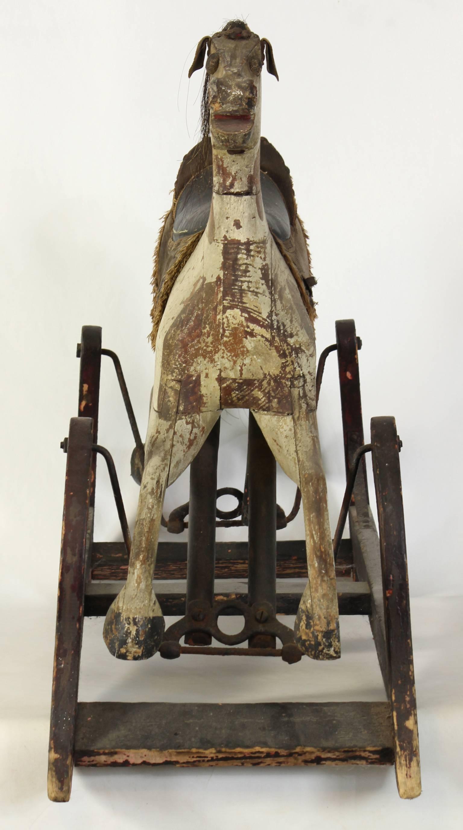 19th Century American Rocking Horse In Good Condition In Kilmarnock, VA
