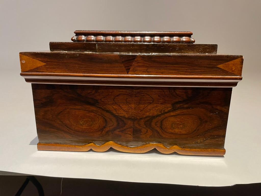 Hand-Carved 19th Century American Rosewood Box With Fruit Wood Star Inlay, Fun Interior For Sale