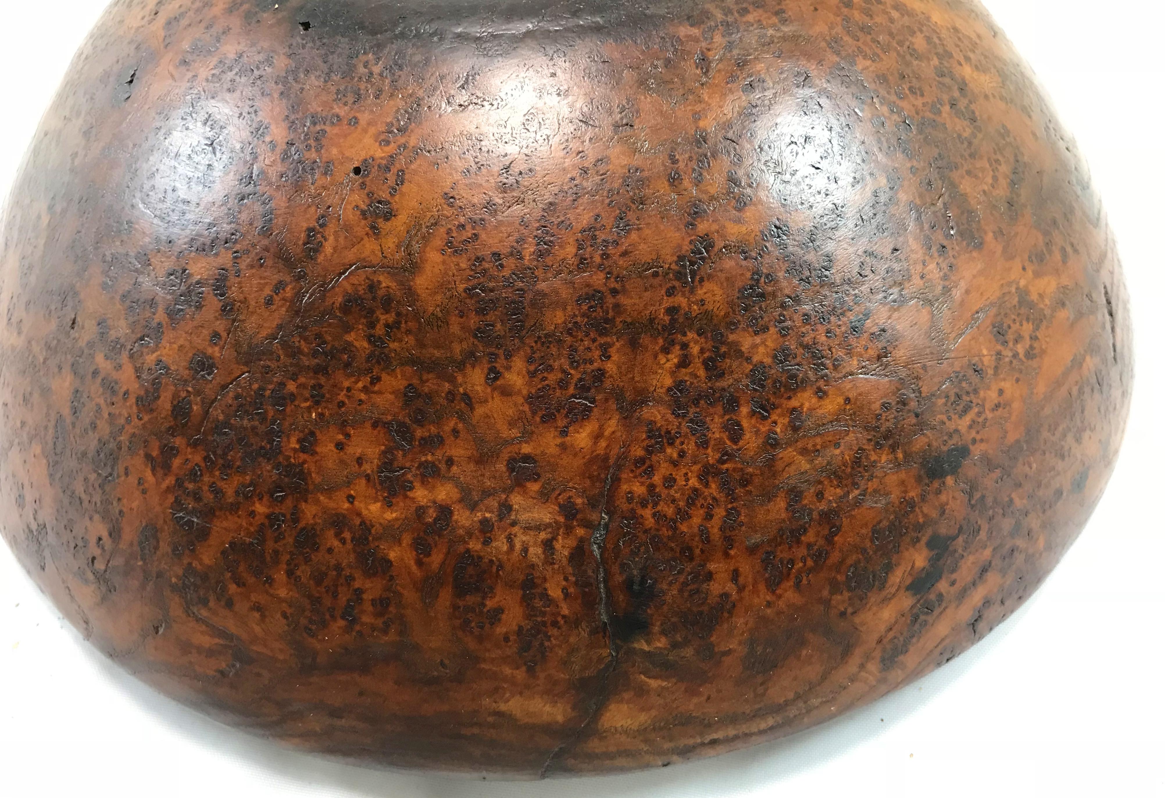 19th Century American Round Burl Bowl with Great Patina 6