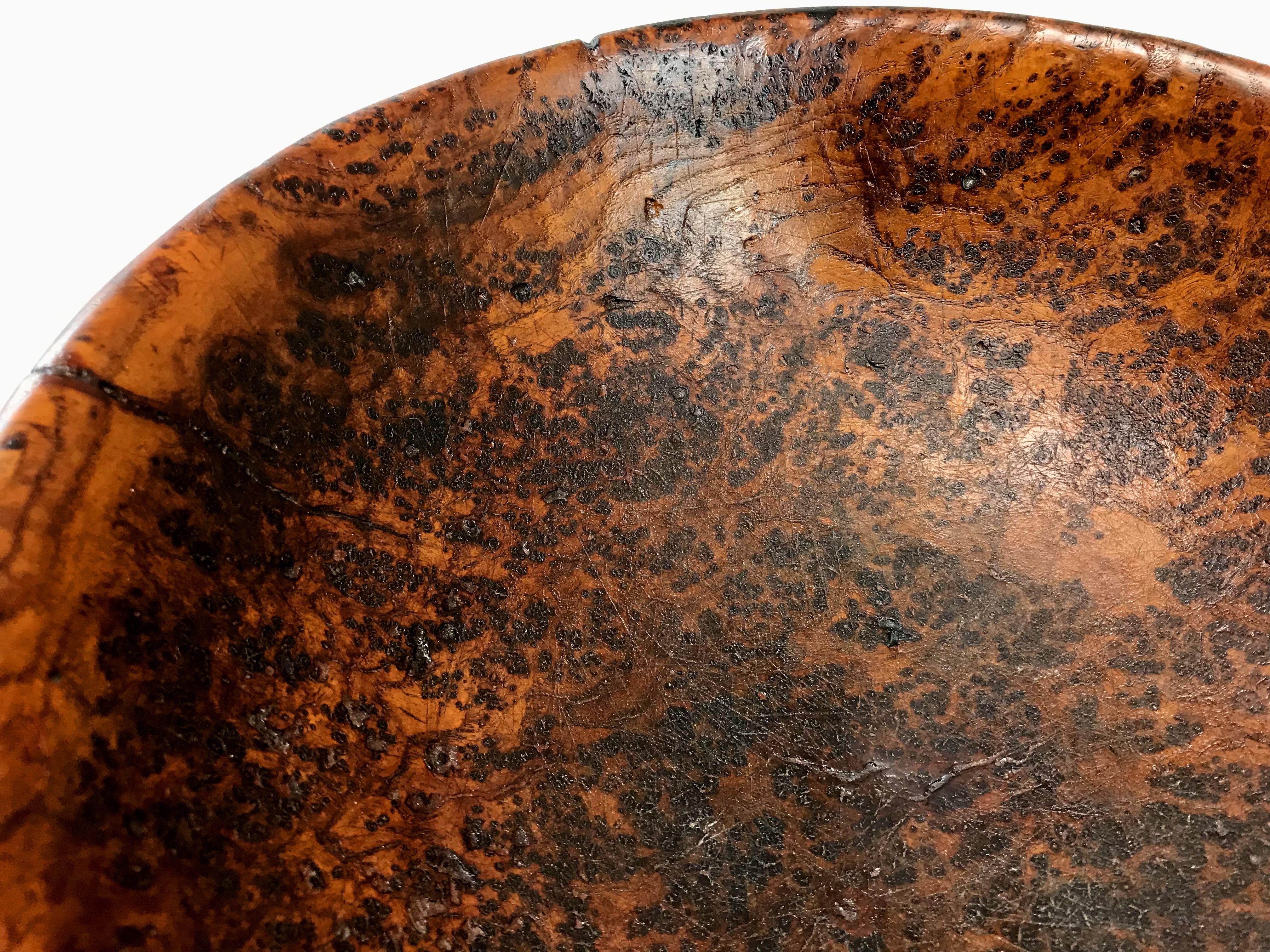 19th Century American Round Burl Bowl with Great Patina 3