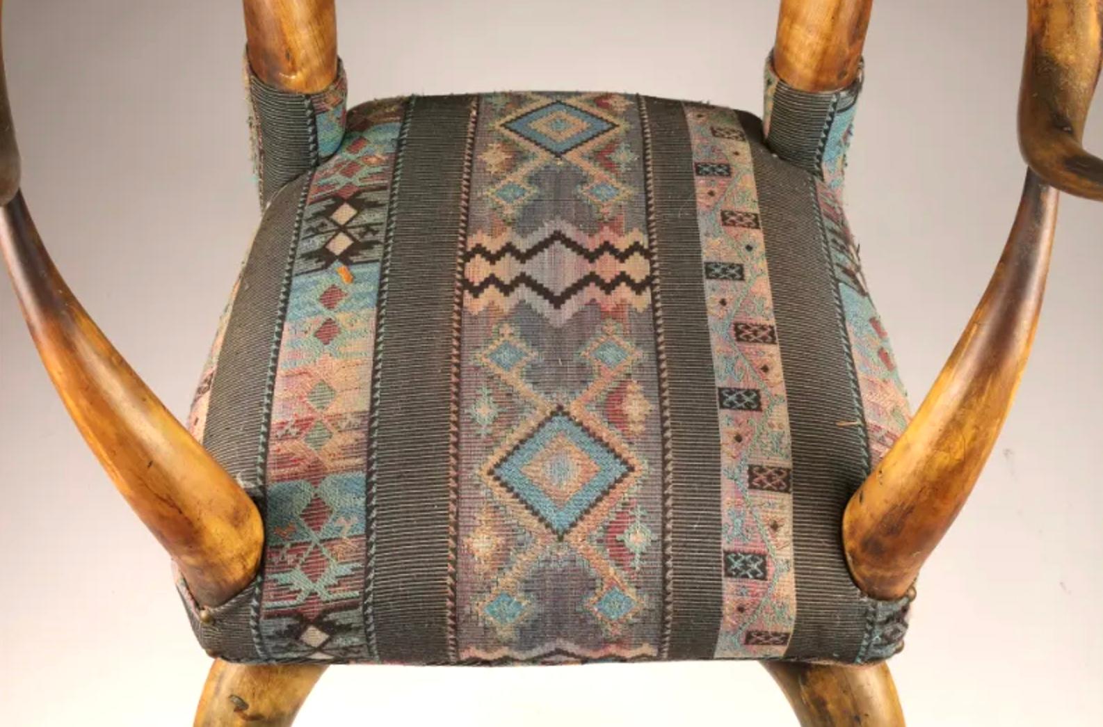 19th Century American Rustic Cattle Horn Armchair For Sale 1