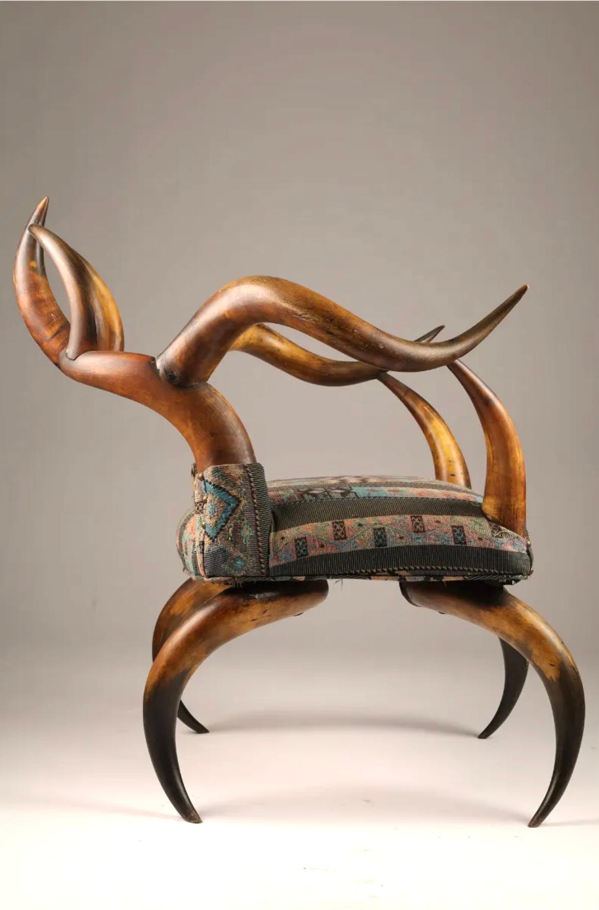 19th Century American Rustic Cattle Horn Armchair For Sale 3
