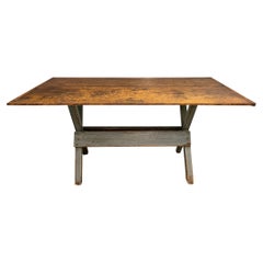 19th Century American Sawbuck Table