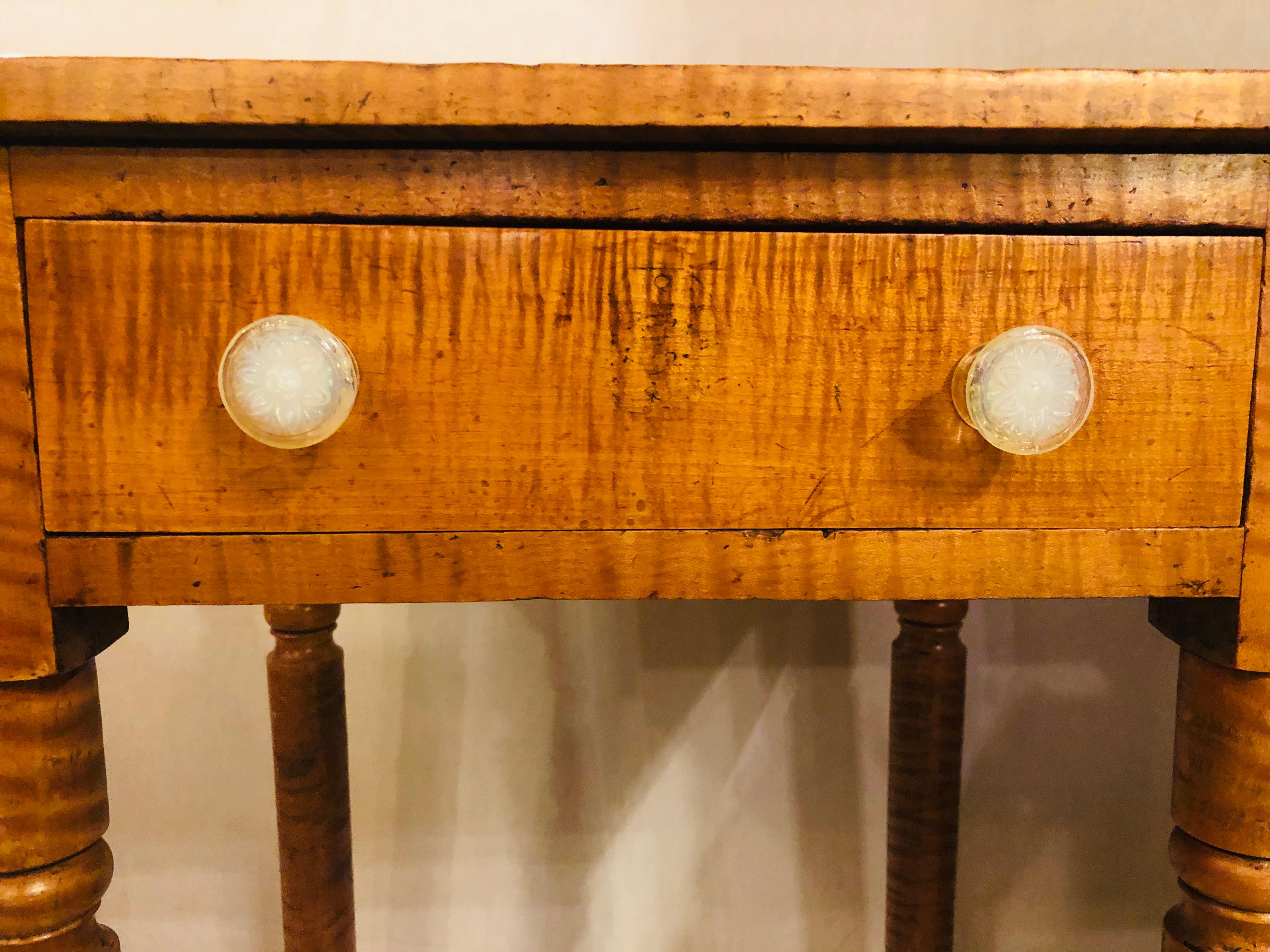 19th Century American Sheraton Cherry and Tiger Maple Stand with One Drawer 6