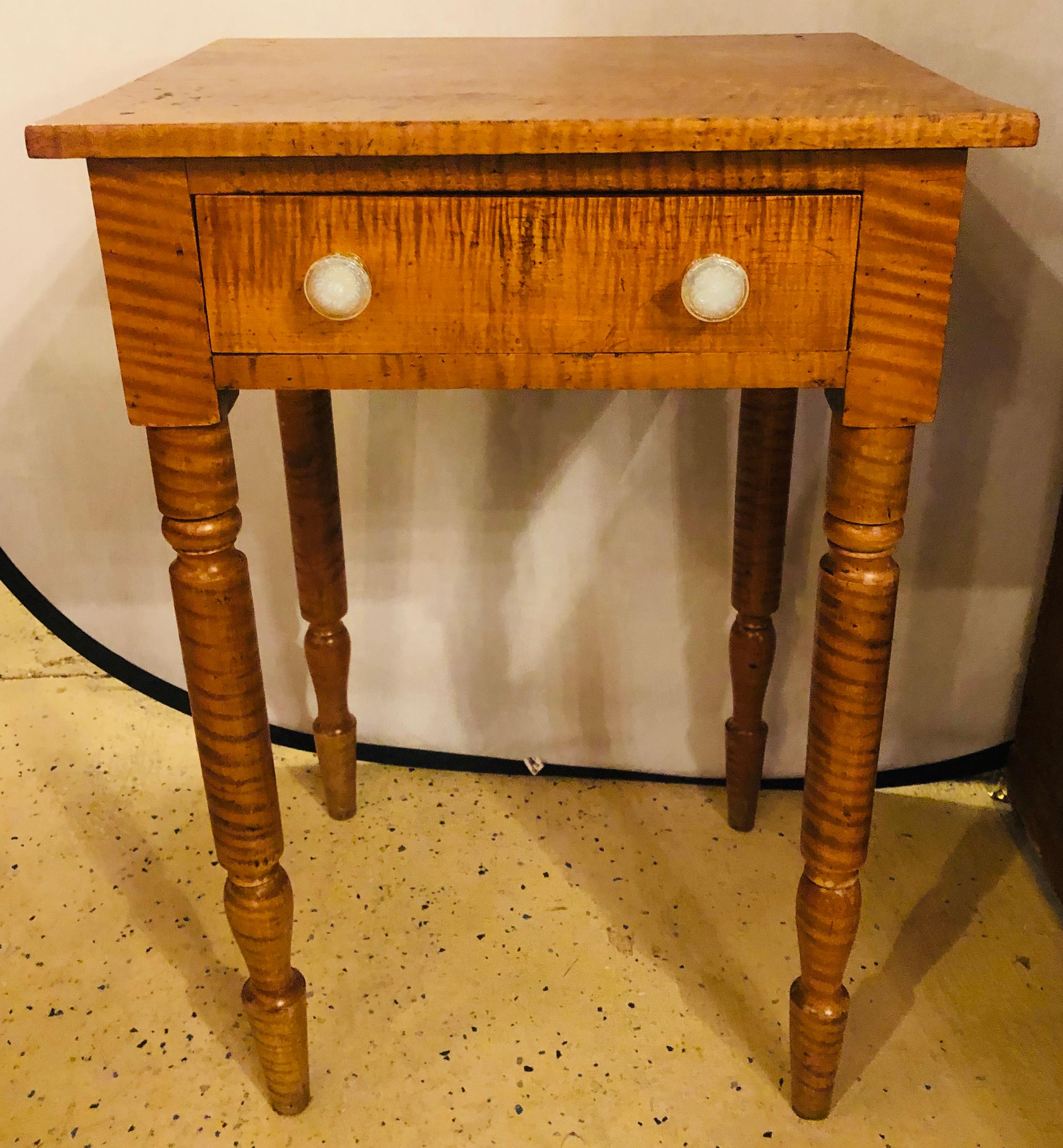 Wood 19th Century American Sheraton Cherry and Tiger Maple Stand with One Drawer
