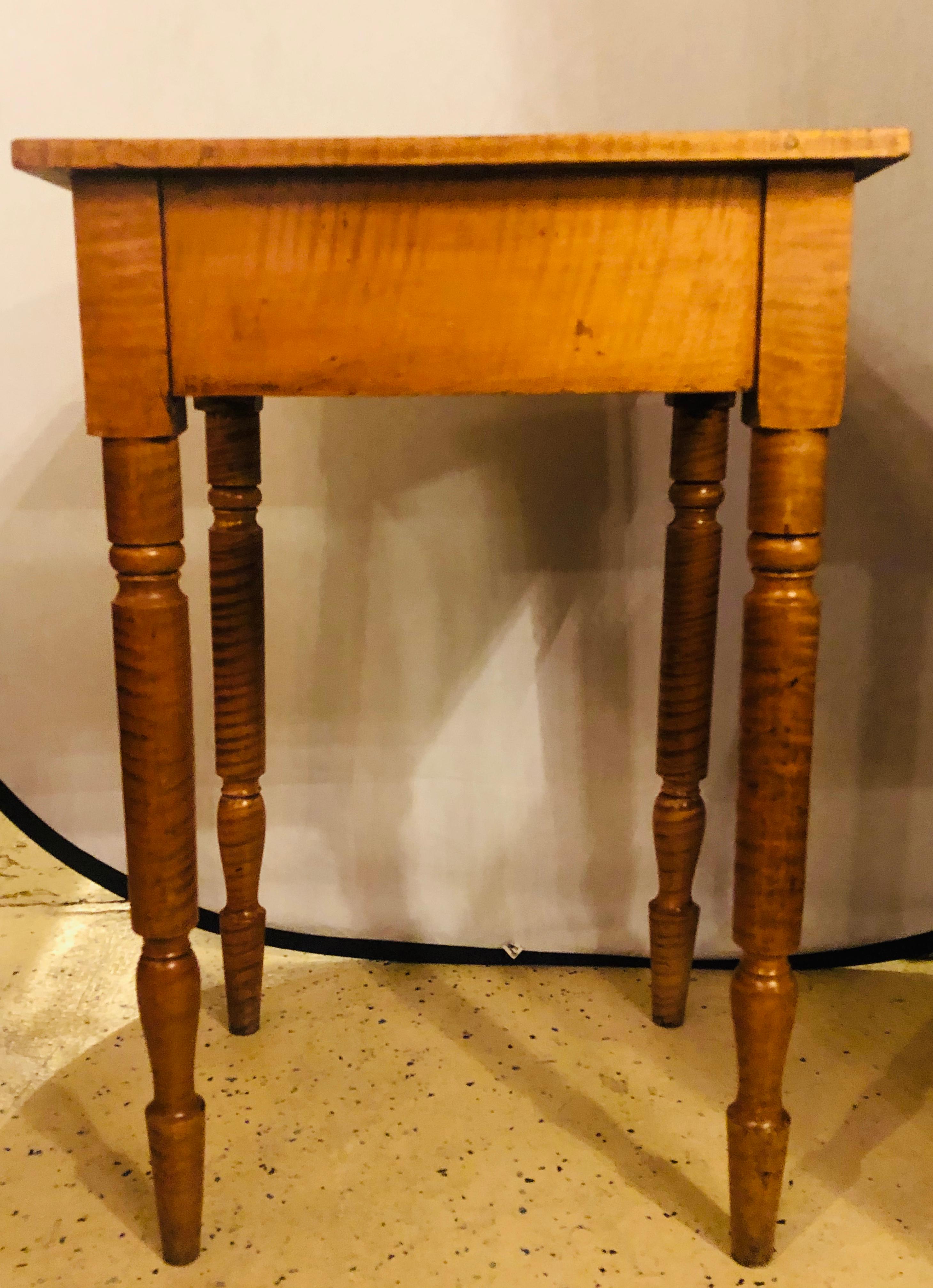19th Century American Sheraton Cherry and Tiger Maple Stand with One Drawer 3