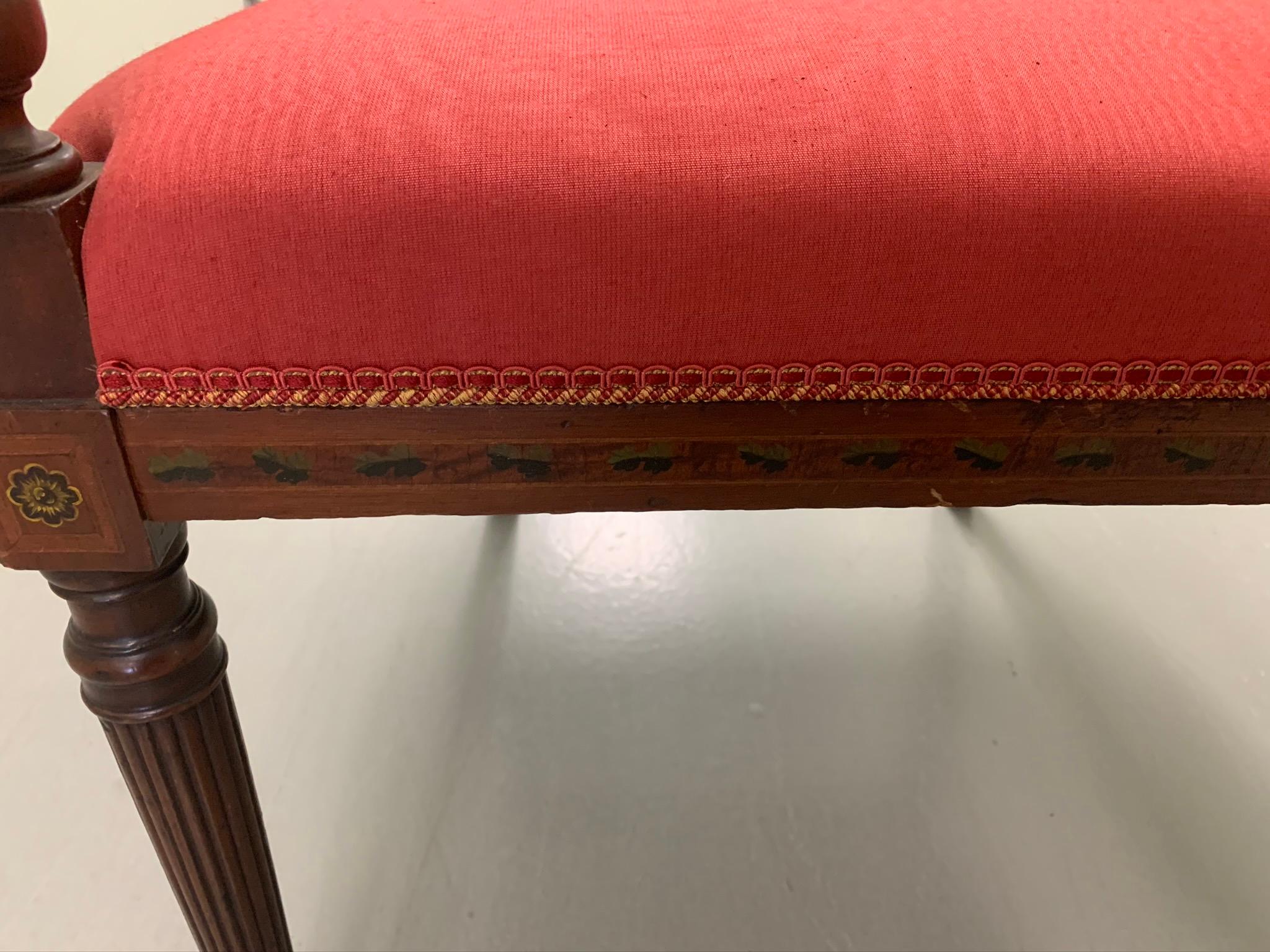 Sillón Americano Sheraton Pintado Siglo XIX en Bueno estado para la venta en Stamford, CT
