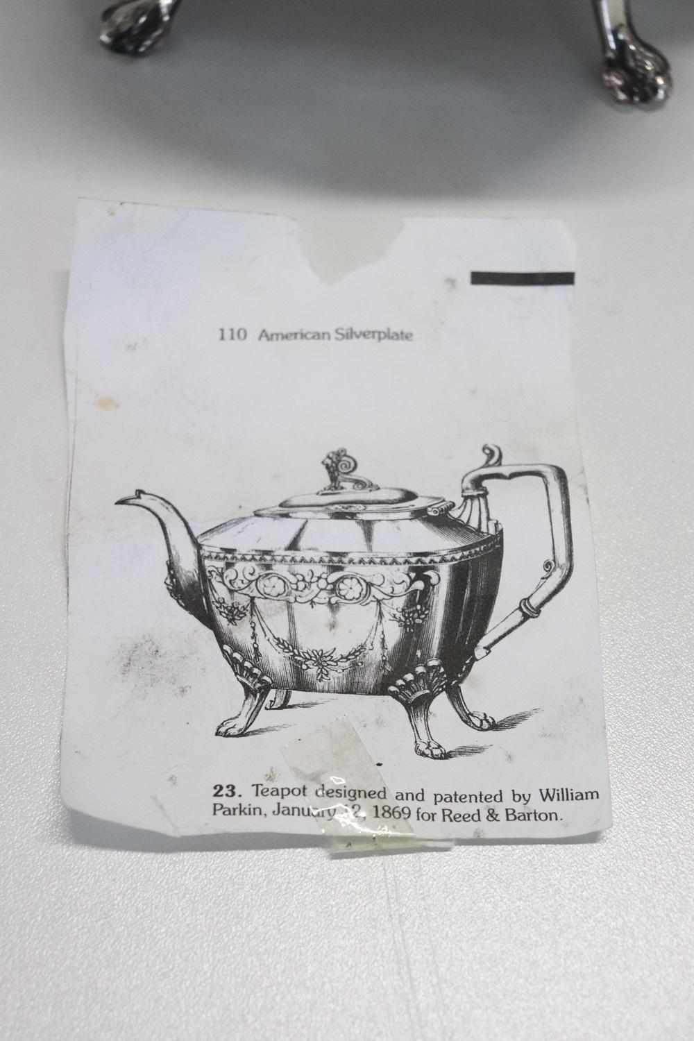 Service à thé et café en métal argenté américain du 19ème siècle Mark Reed & Barton en vente 4