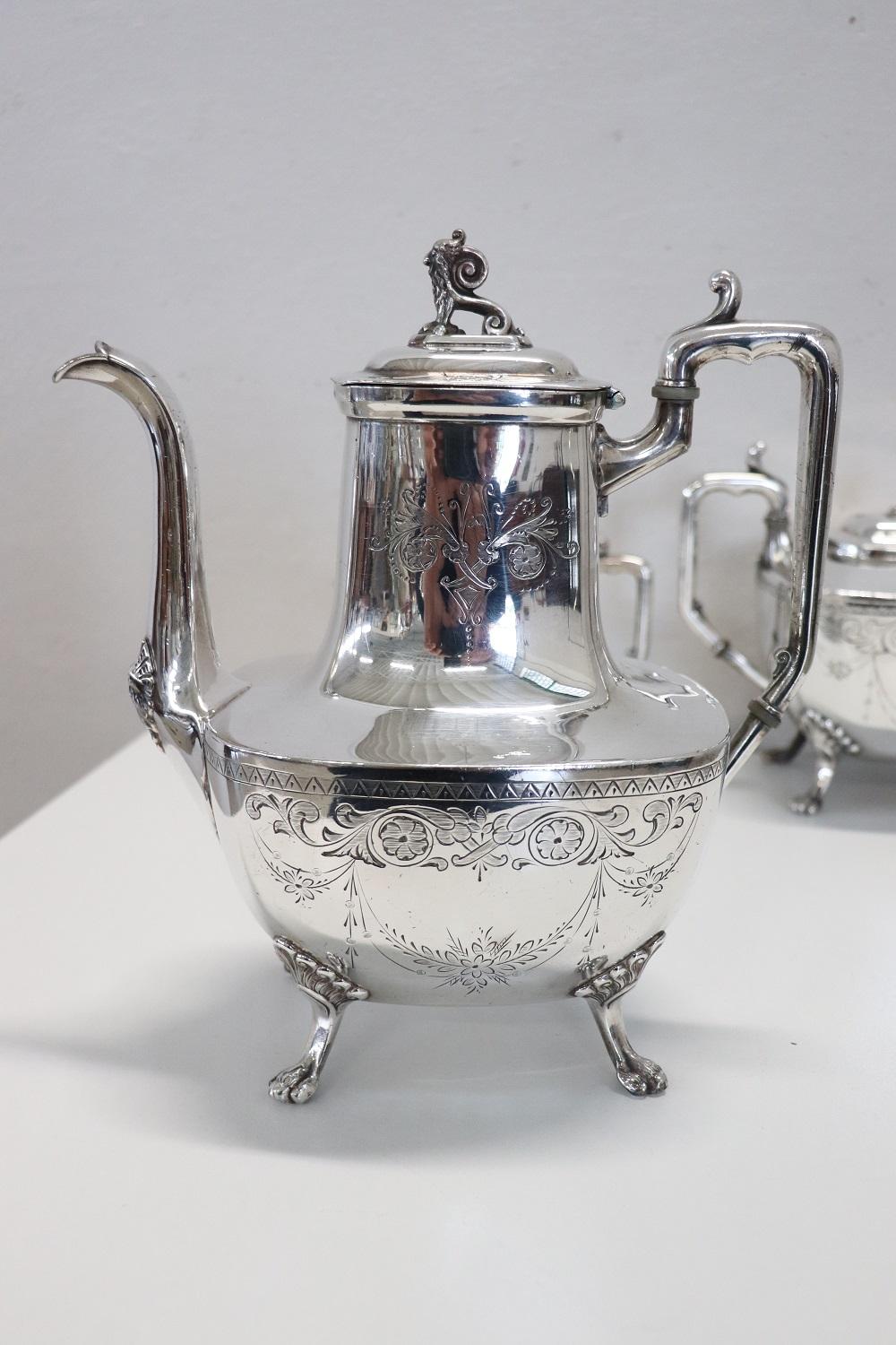 19th Century American Silver Plate Tea and Coffee Set Mark Reed & Barton In Good Condition For Sale In Casale Monferrato, IT