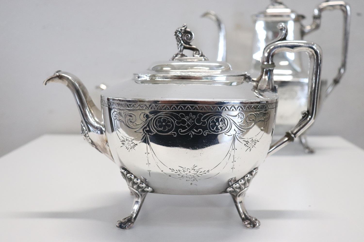Service à thé et café en métal argenté américain du 19ème siècle Mark Reed & Barton en vente 3