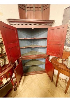 19th century American Southern Plantation Chinoiserie Decorated Corner Cupboard