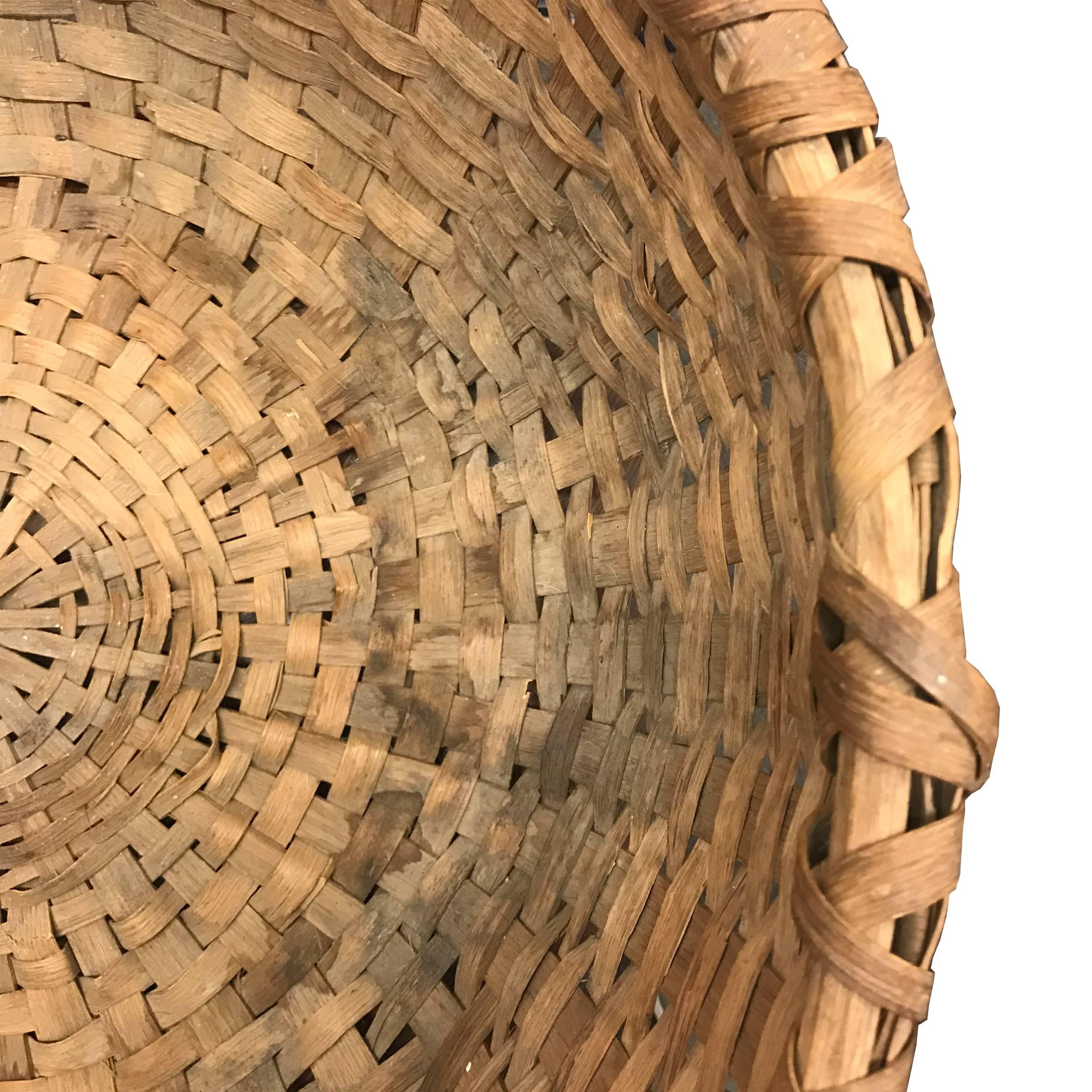 Primitive 19th Century American Splint Oak Gathering Basket For Sale