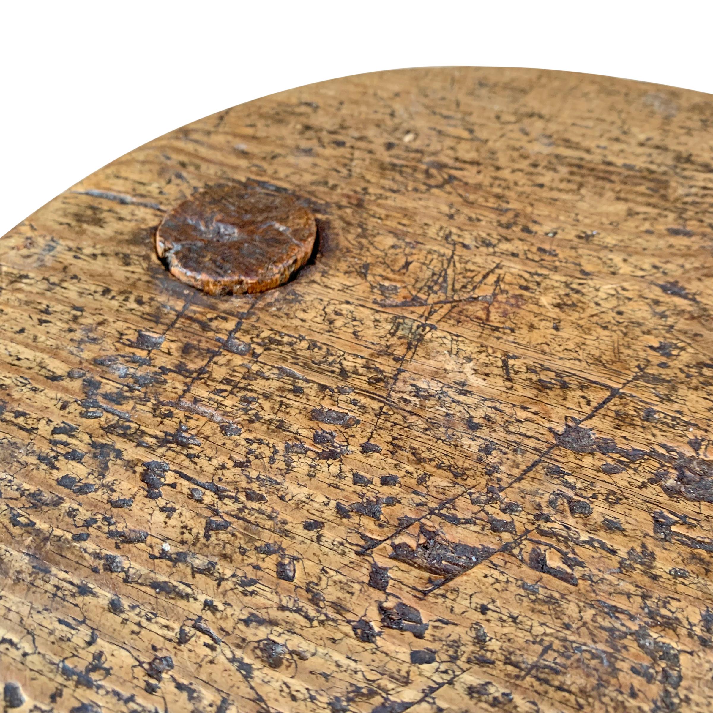 19th Century American Three-Legged Stool 4