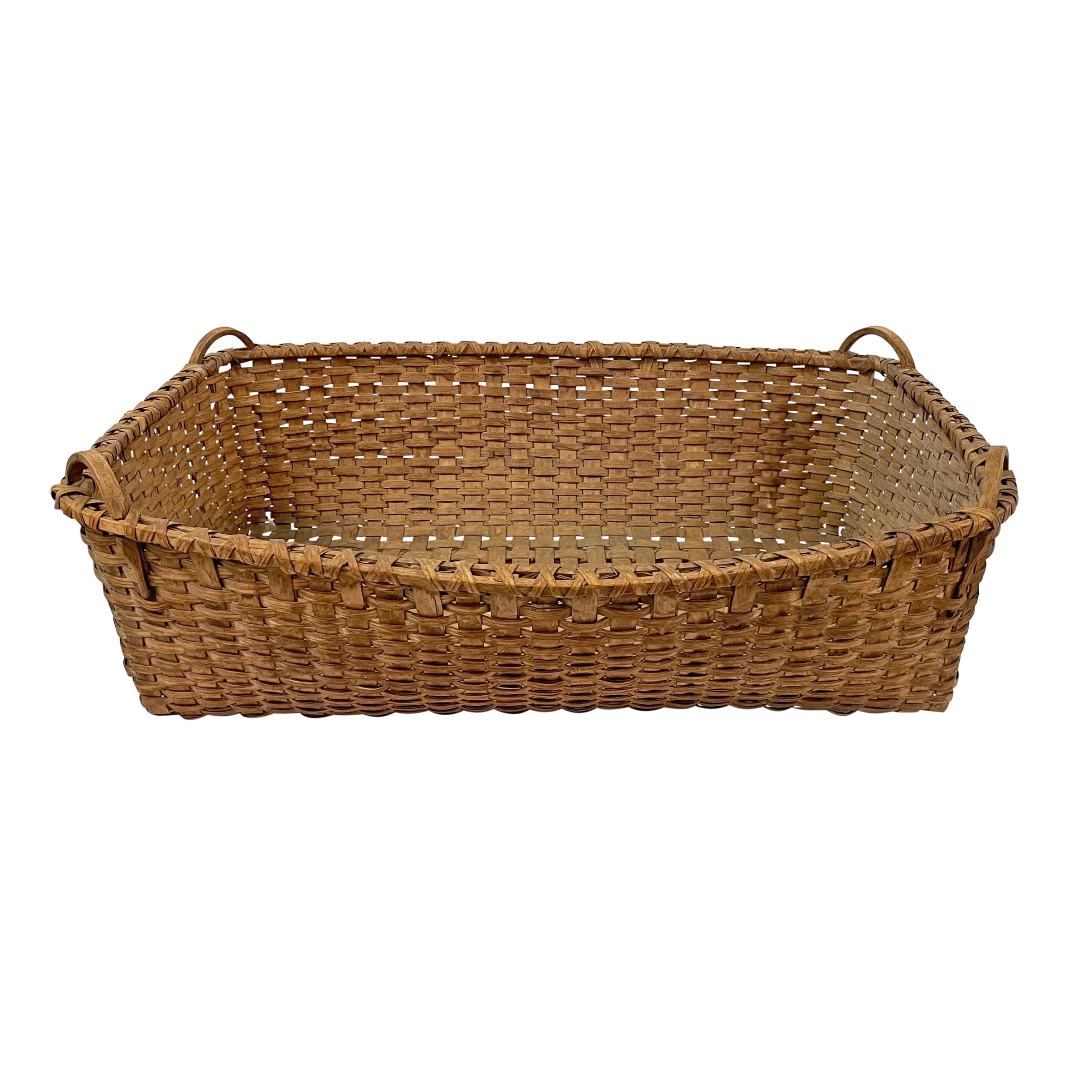 Rustic 19th Century American Tobacco Leaf Basket