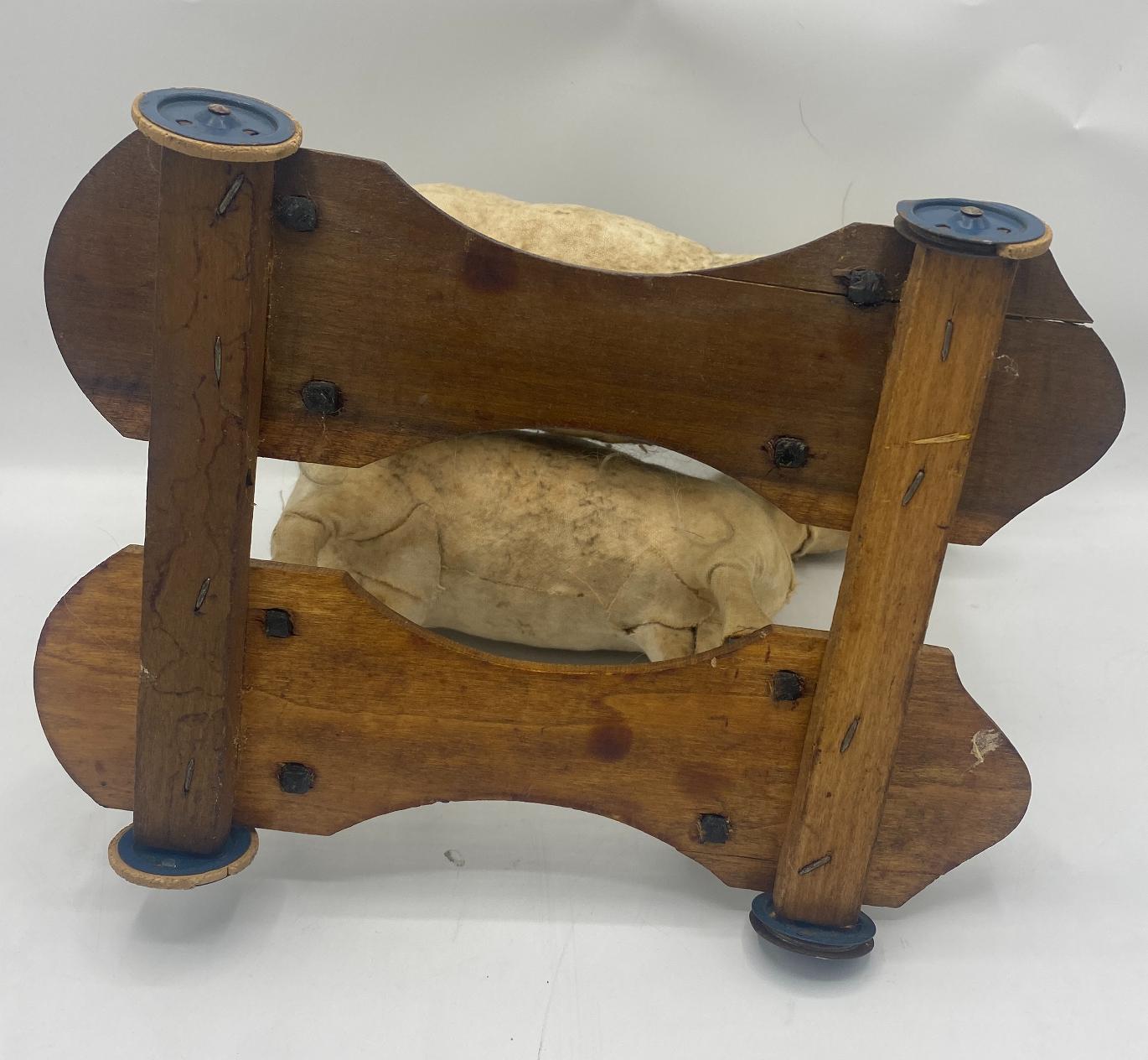 19th Century Traditional American Children's Dual Horse Pull Toy In Good Condition In Middleburg, VA