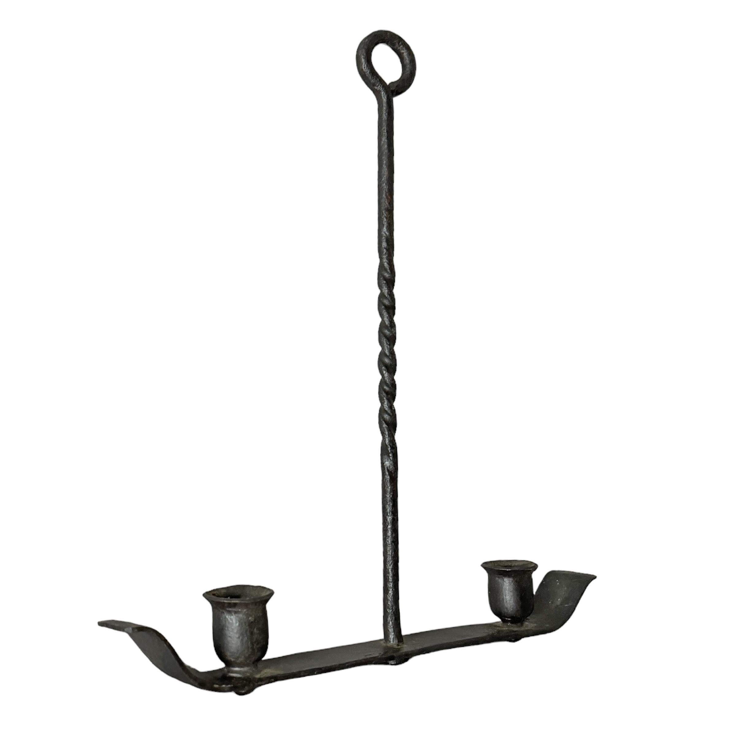 Candelabro americano de hierro forjado del siglo XIX Estadounidense en venta